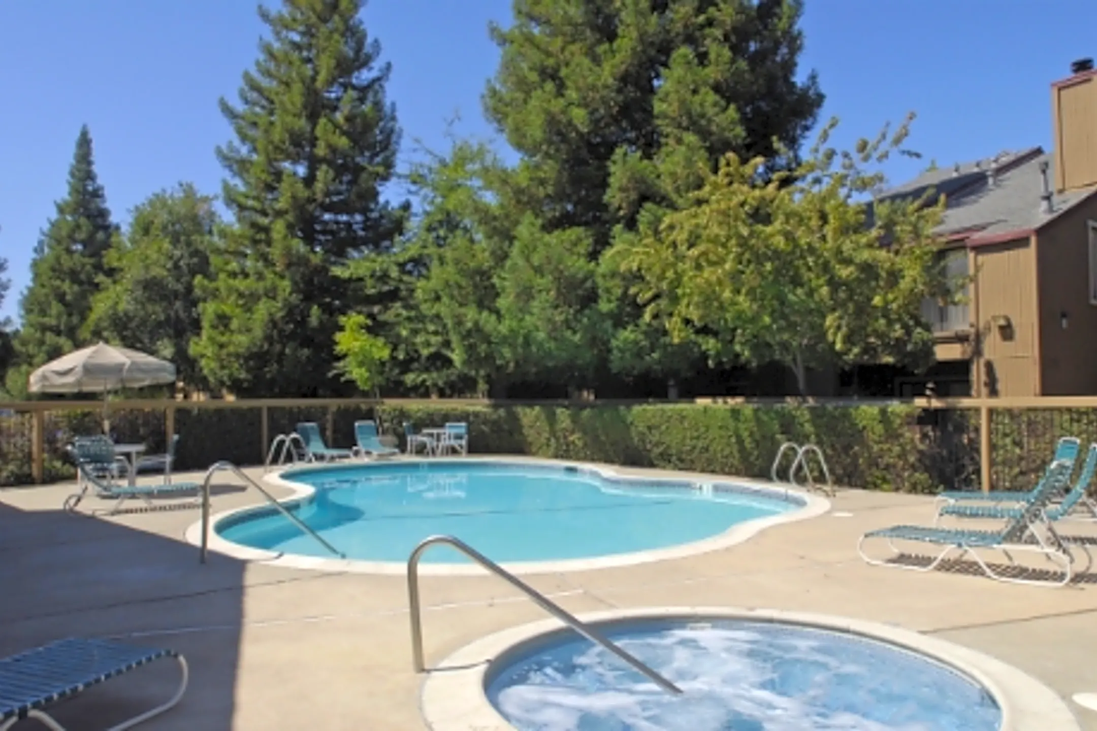 Heather Downs Apartments - 12633 Fair Oaks Boulevard | Citrus Heights ...