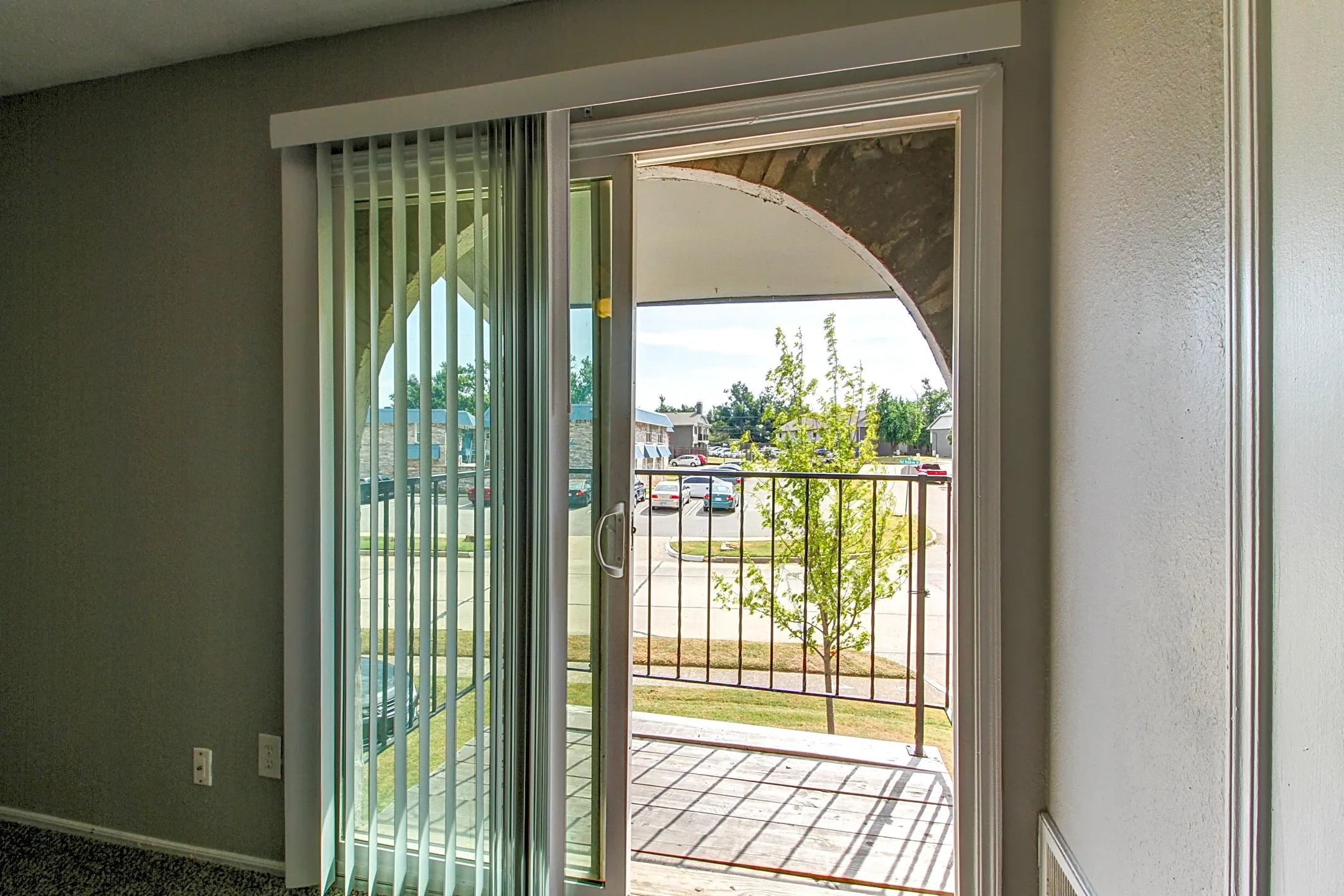 Norman Creek 300 Hal Muldrow Dr Norman, OK Apartments for Rent Rent.