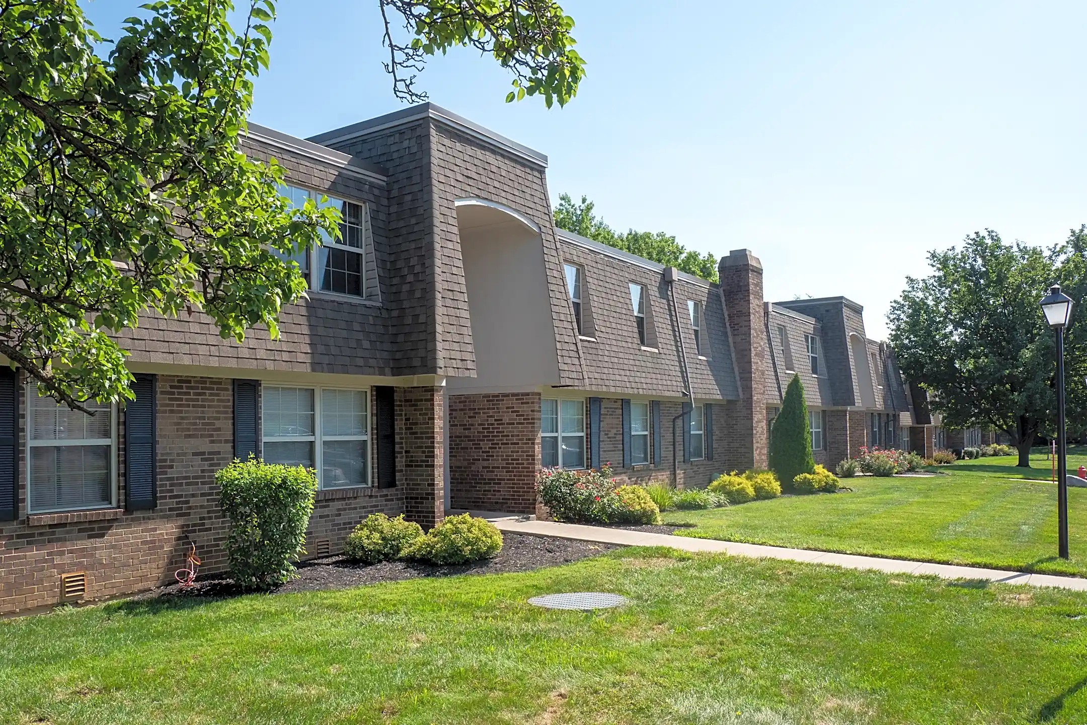 Burgundy Court Cincinnati, OH 45239