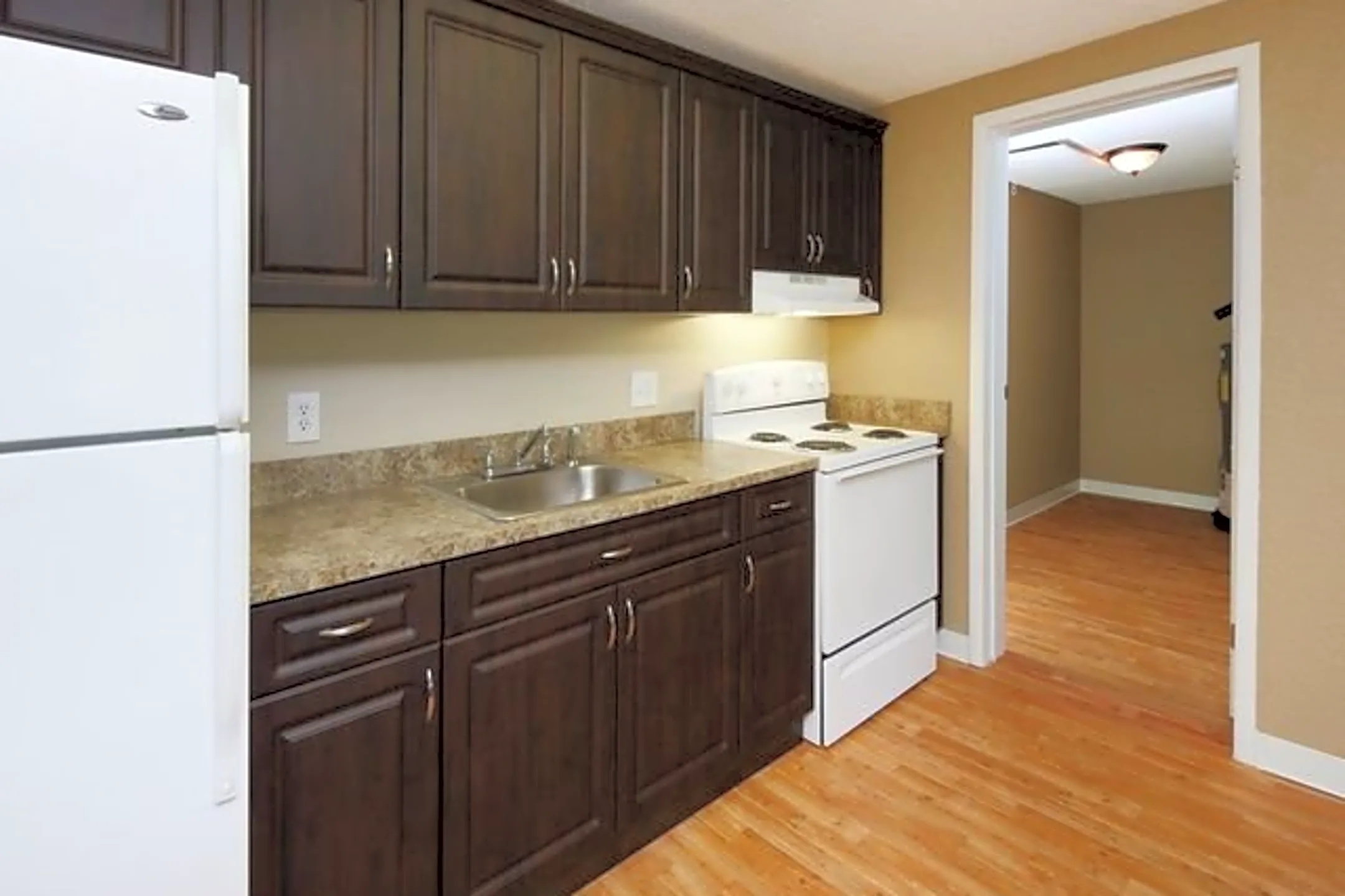 Stillwater Landing 4341 Foxton Ct Dayton, OH Apartments for Rent