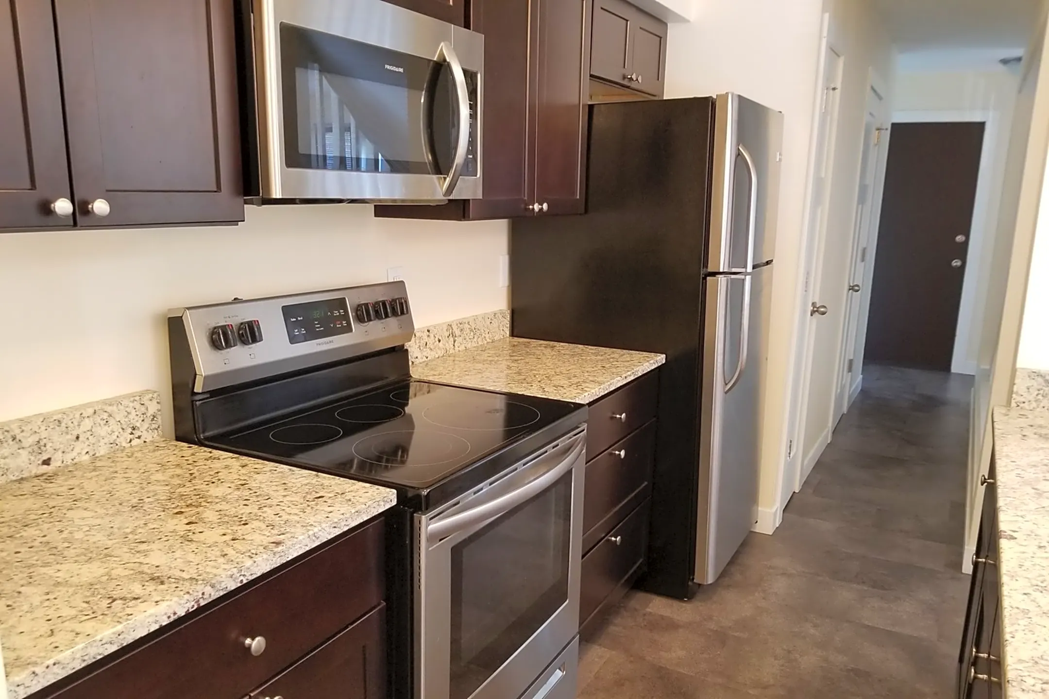 12415 W Greenfield Ave 12415 W Greenfield Ave unit 1405 New Berlin