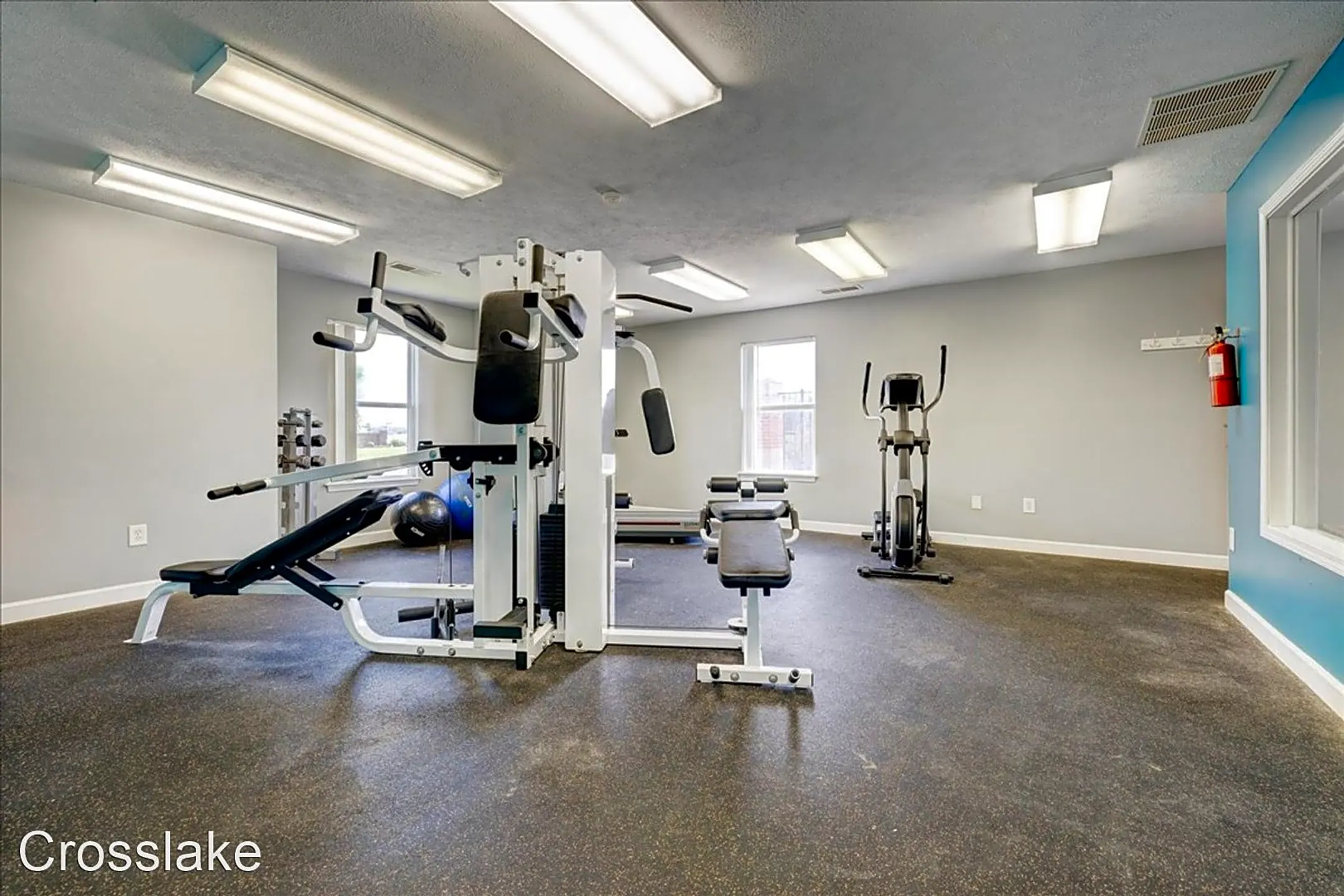 Fitness Weight Room - 7933 Circle Front Ct - Evansville, IN