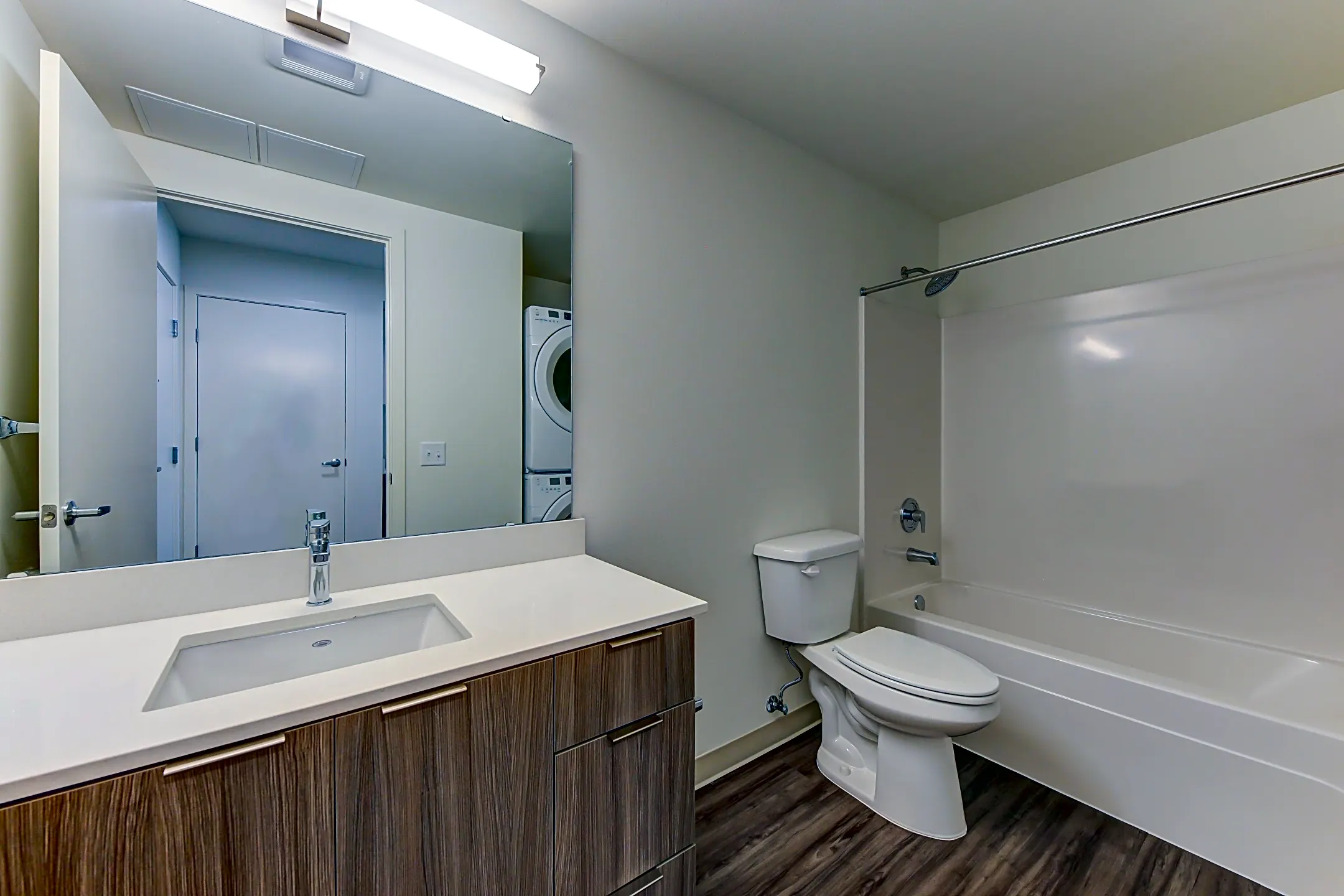 Bathroom - Ori Stone Way Apartments - Seattle, WA