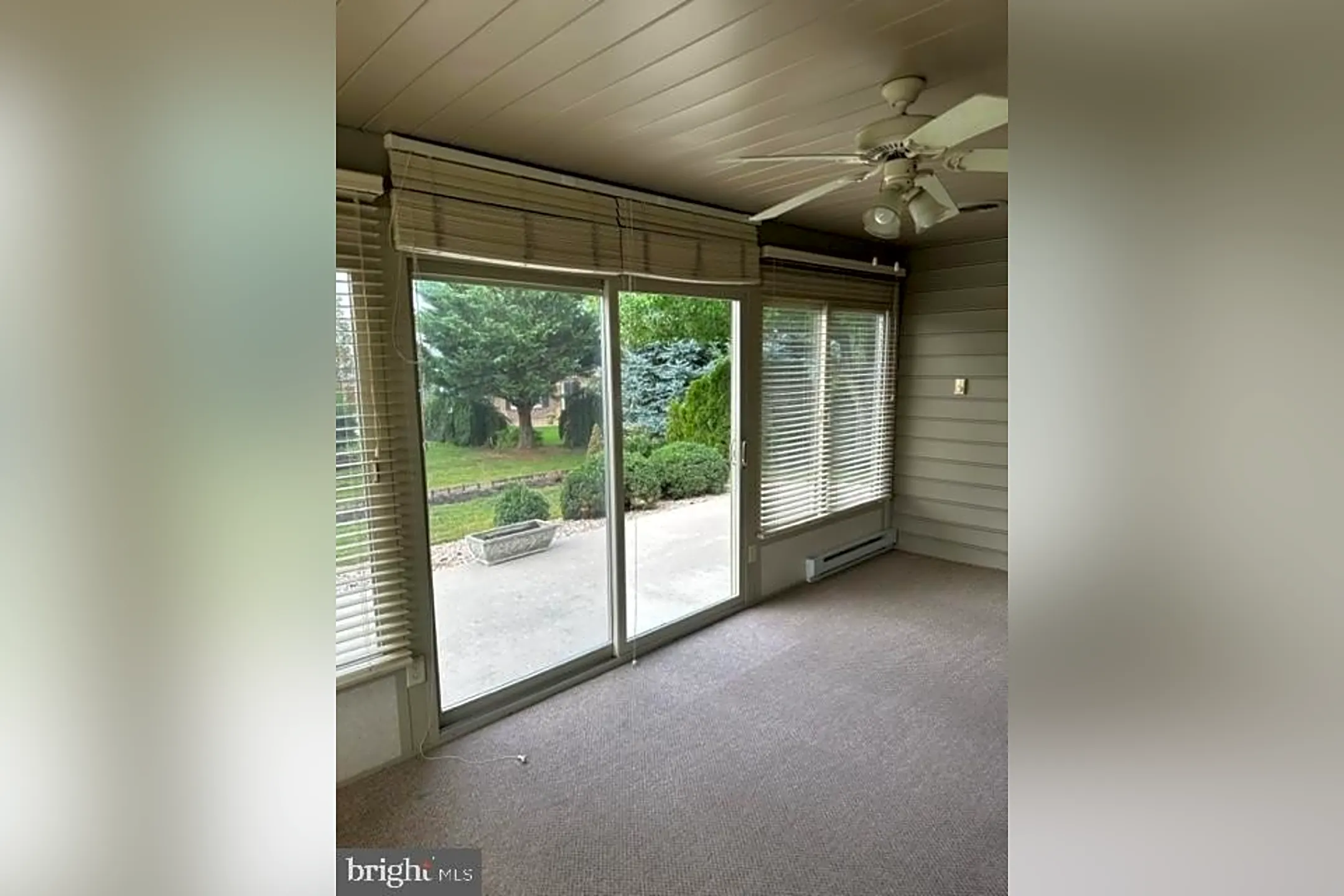 Patio / Deck - 248 Woodvale Dr - Chambersburg, PA