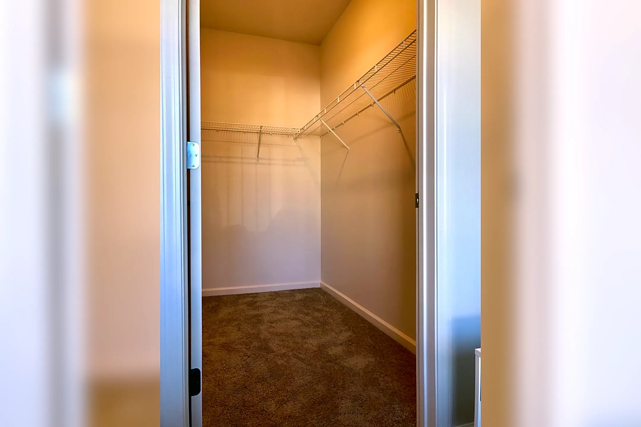 Monon Lofts 1122 East 16th Street Indianapolis, IN Apartments for