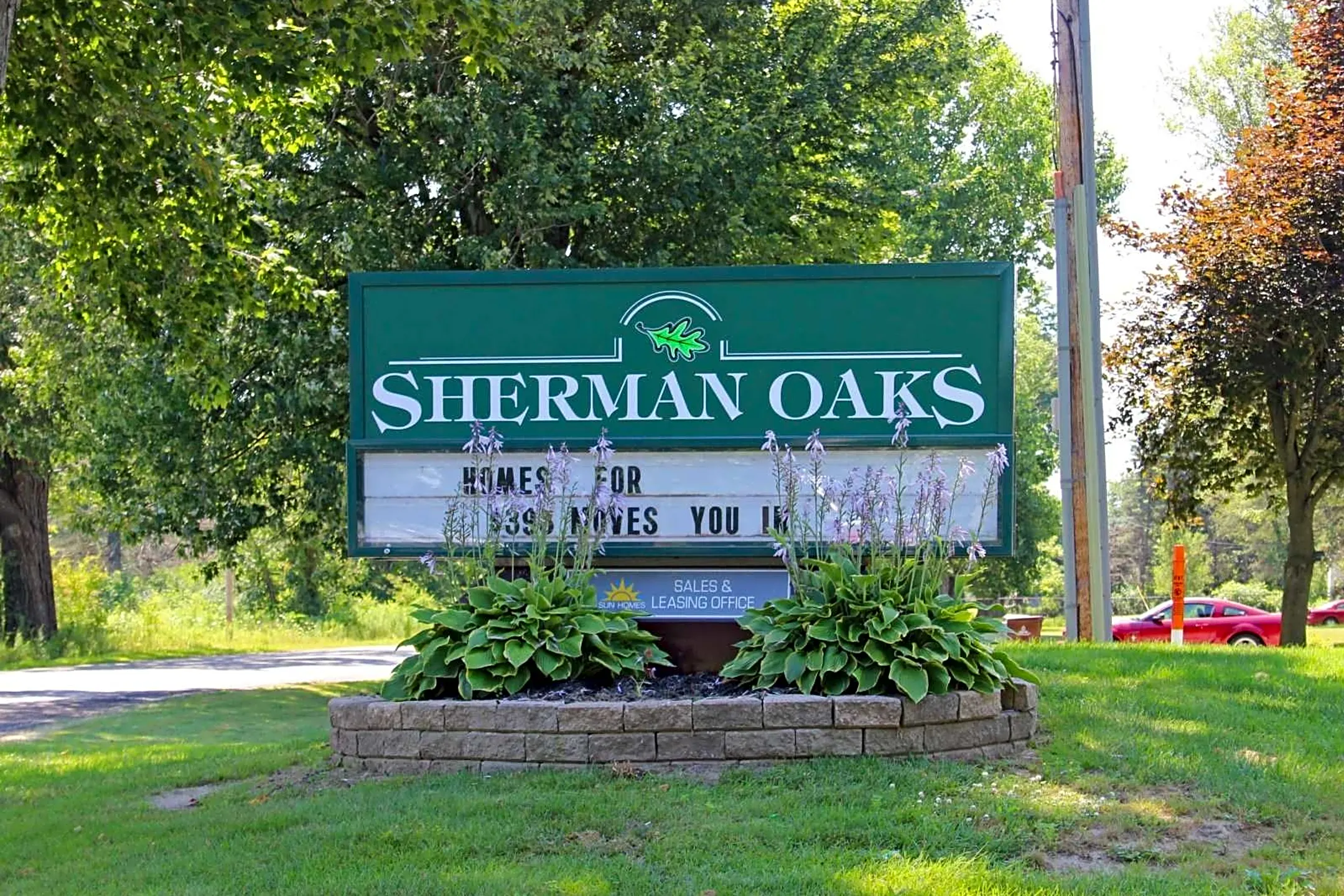 Sherman Oaks Apartments - Jackson, MI 49201