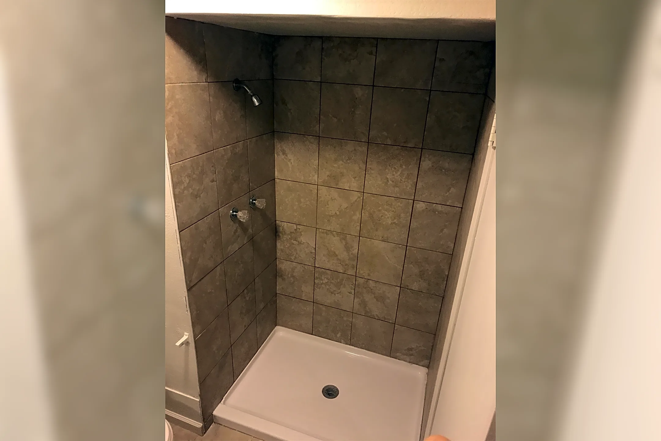 Bathroom - 1825 S Crawford Rd - Mount Pleasant, MI
