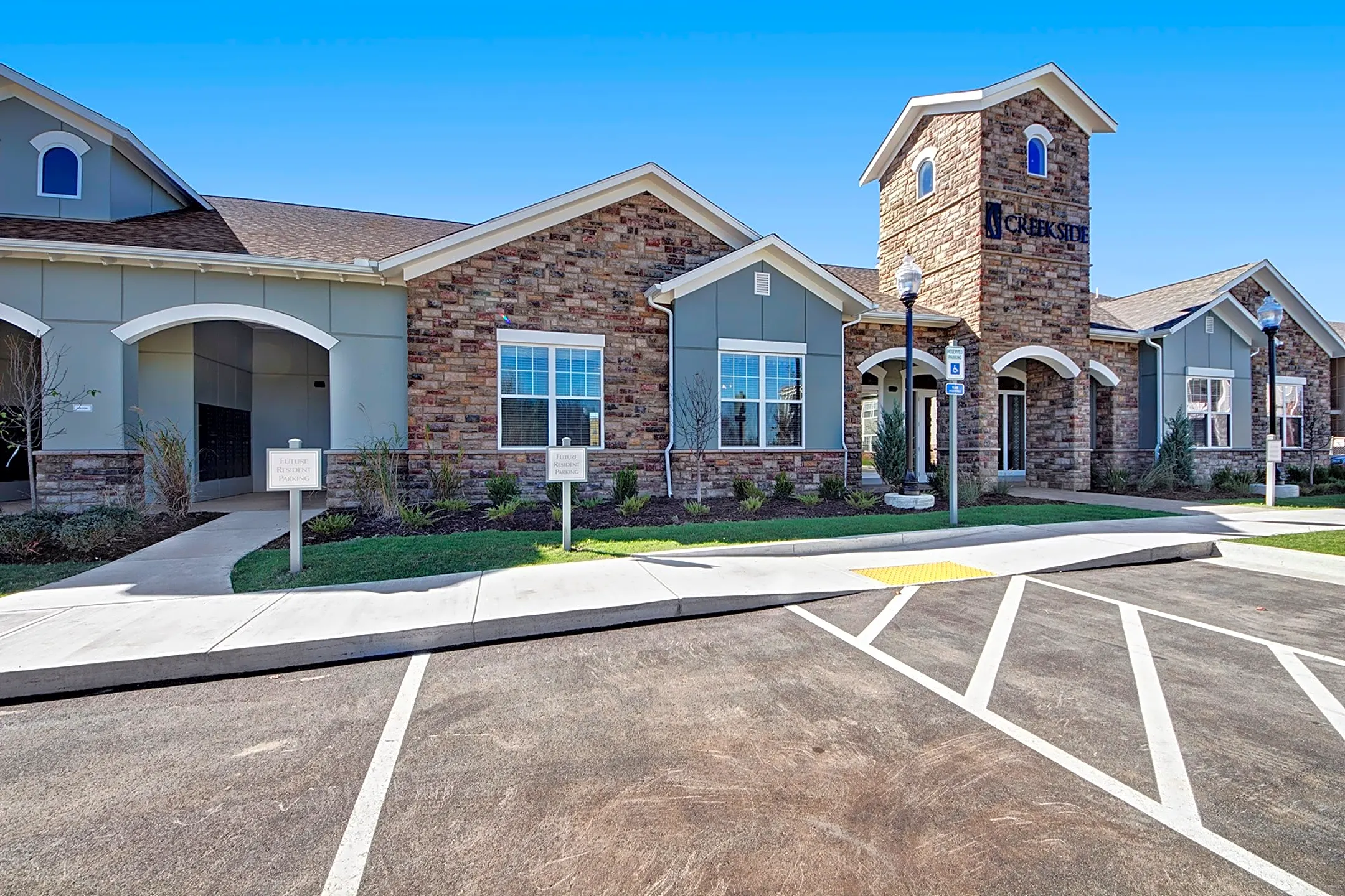 Creekside Apartment Homes Broken Arrow, OK 74012
