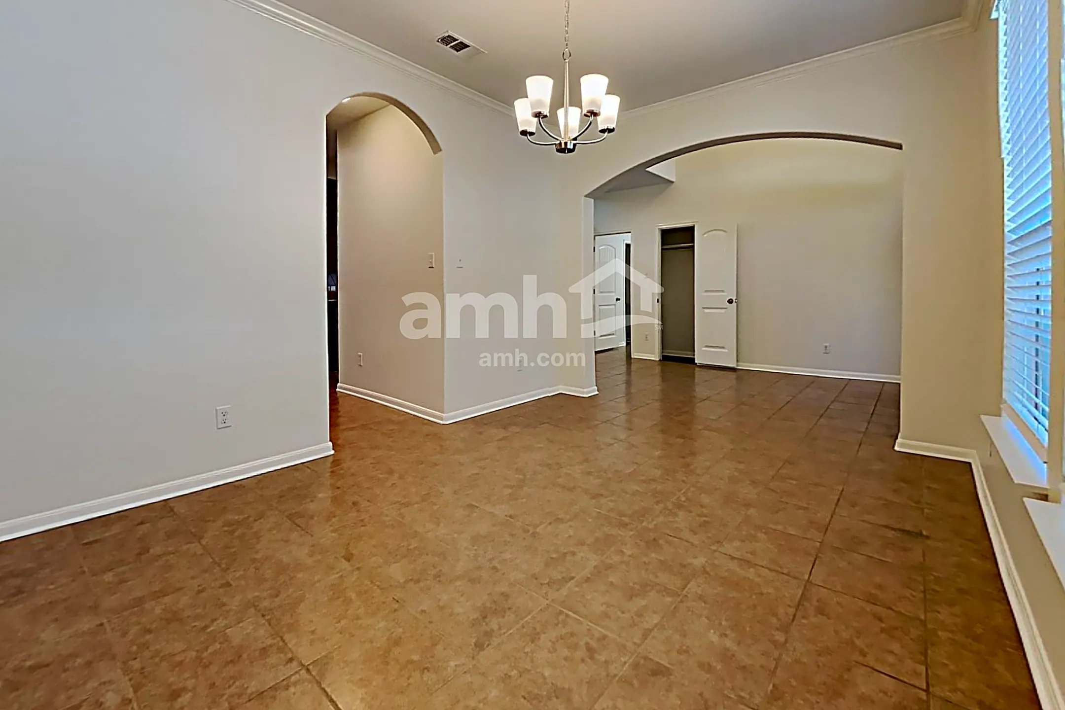 Dining Room - 134 Magnolia Grove Lane - Conroe, TX