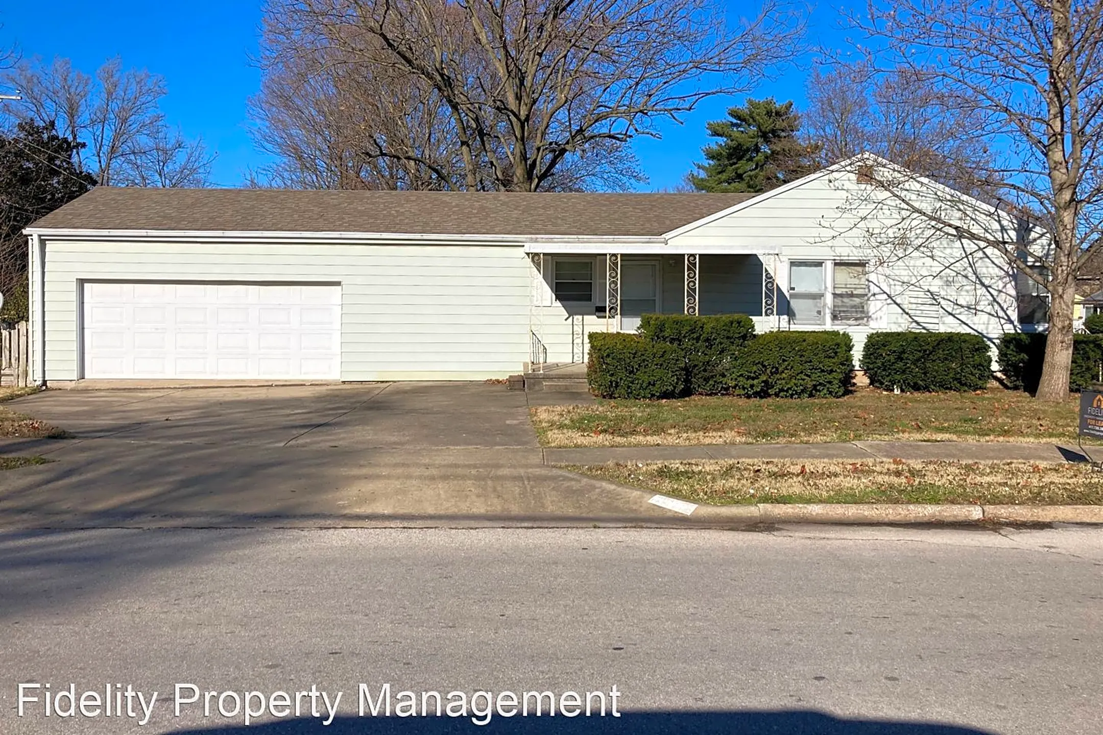 1561 S Pickwick Ave | Springfield, MO Houses for Rent | Rent.