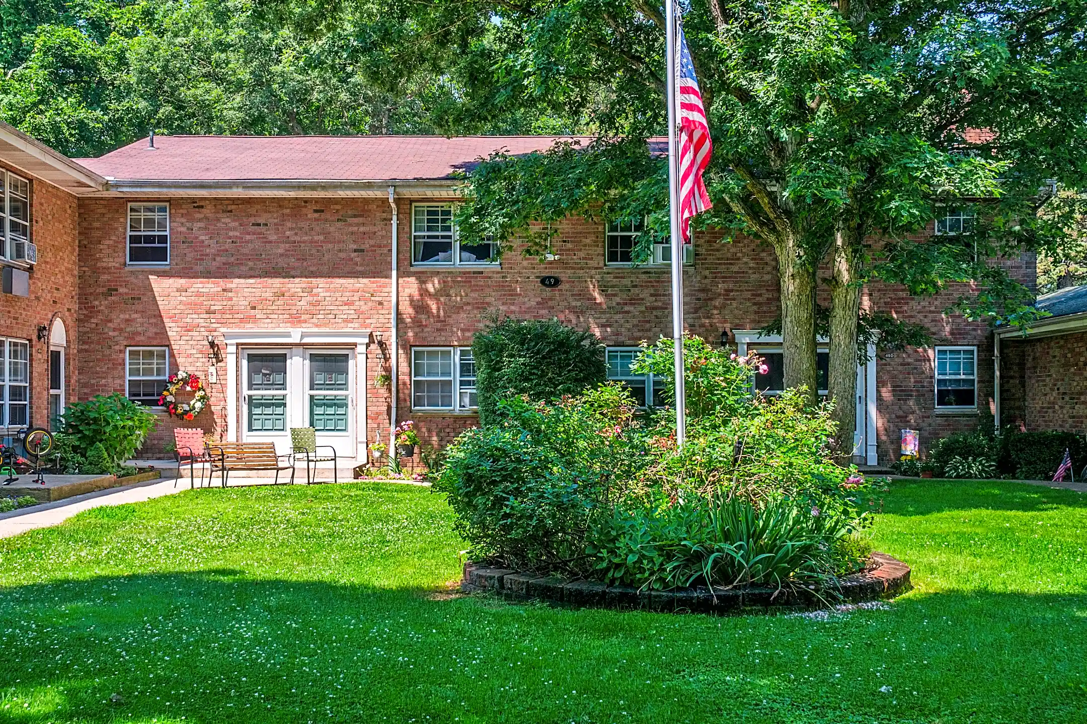 Village Court Bohemia, NY 11716