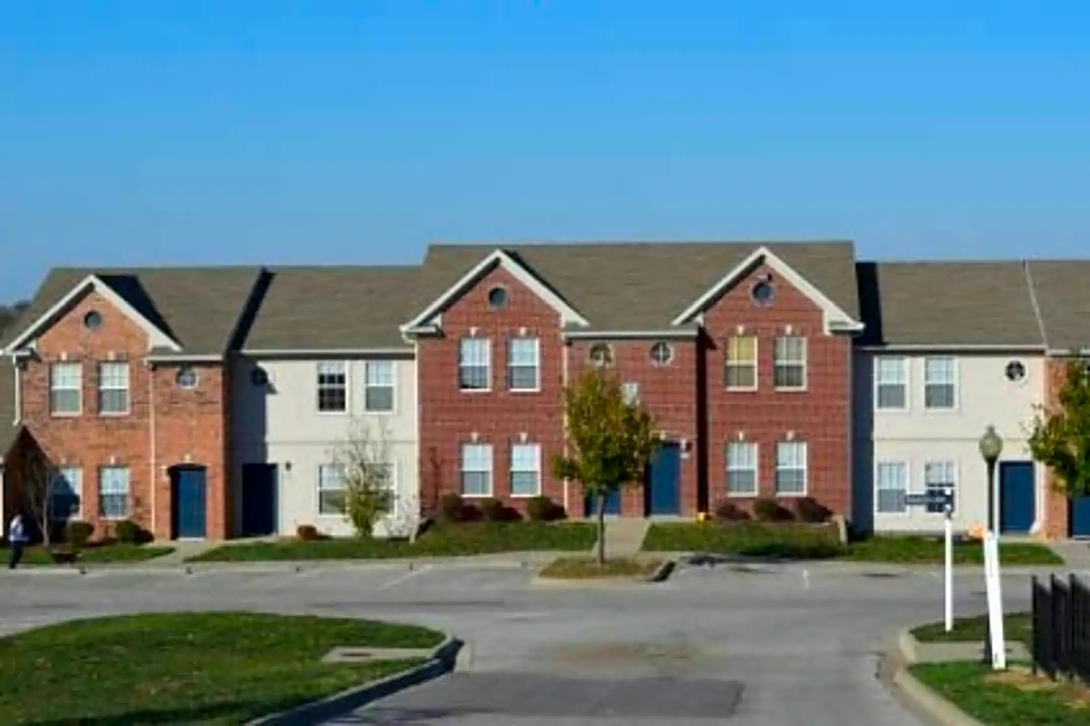 Lansing Heights Townhomes Lansing, KS 66043