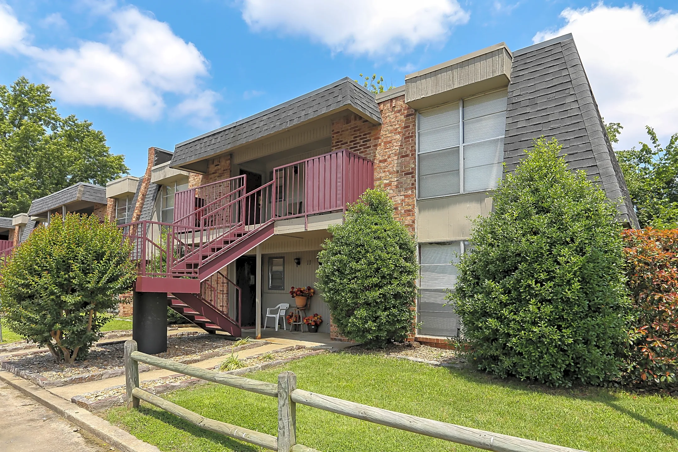 Building - Southbrooke Apartments - Fort Smith, AR