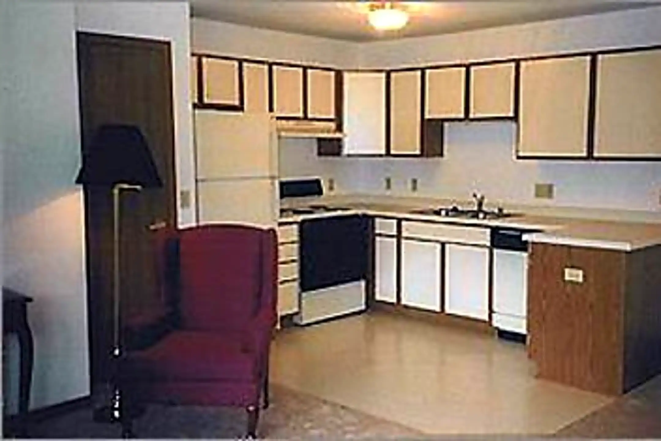 Heritage Apartments 905 Madison Ave WI Apartments for