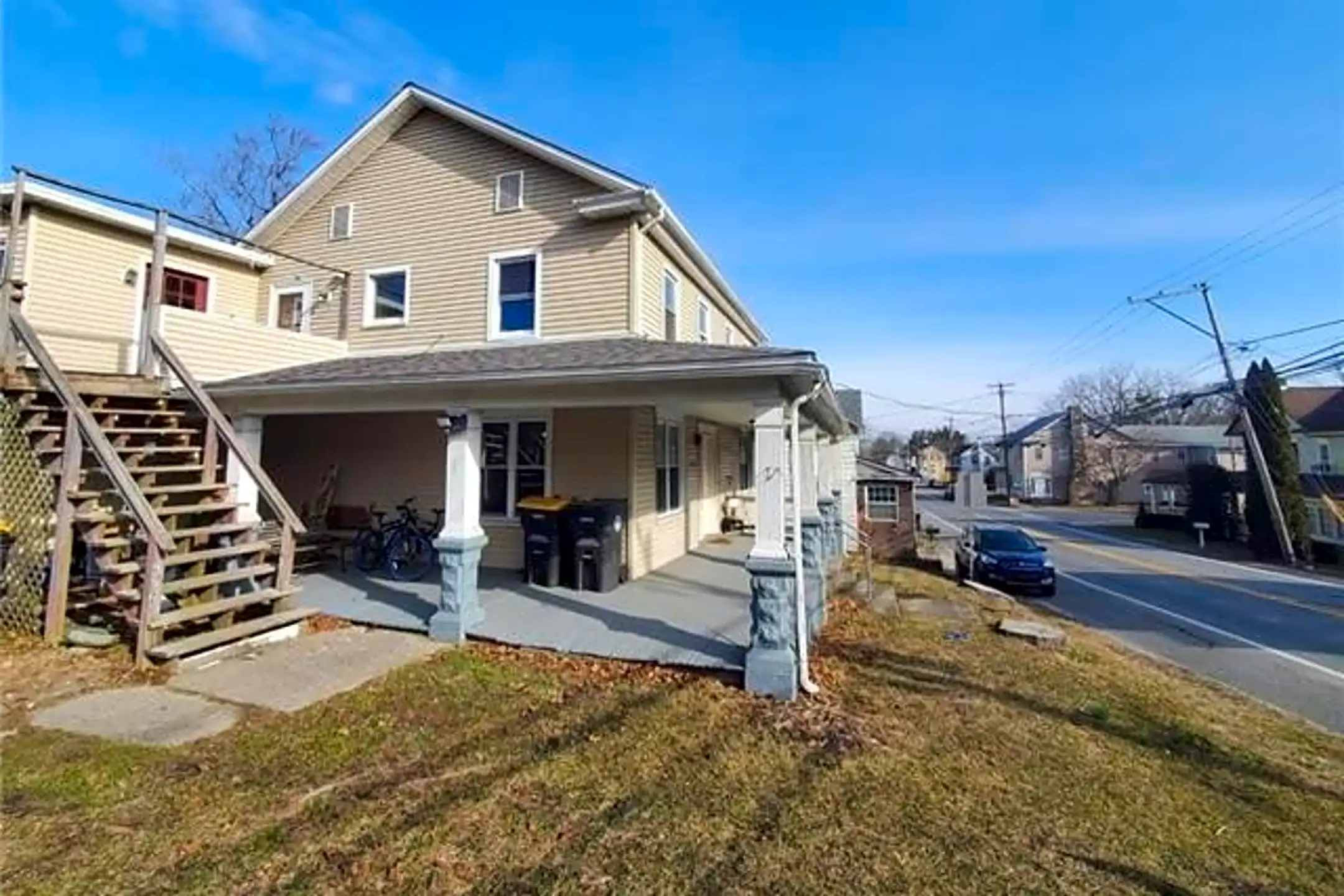 2460 N Delaware Dr Mount Bethel, PA Apartments for Rent Rent.