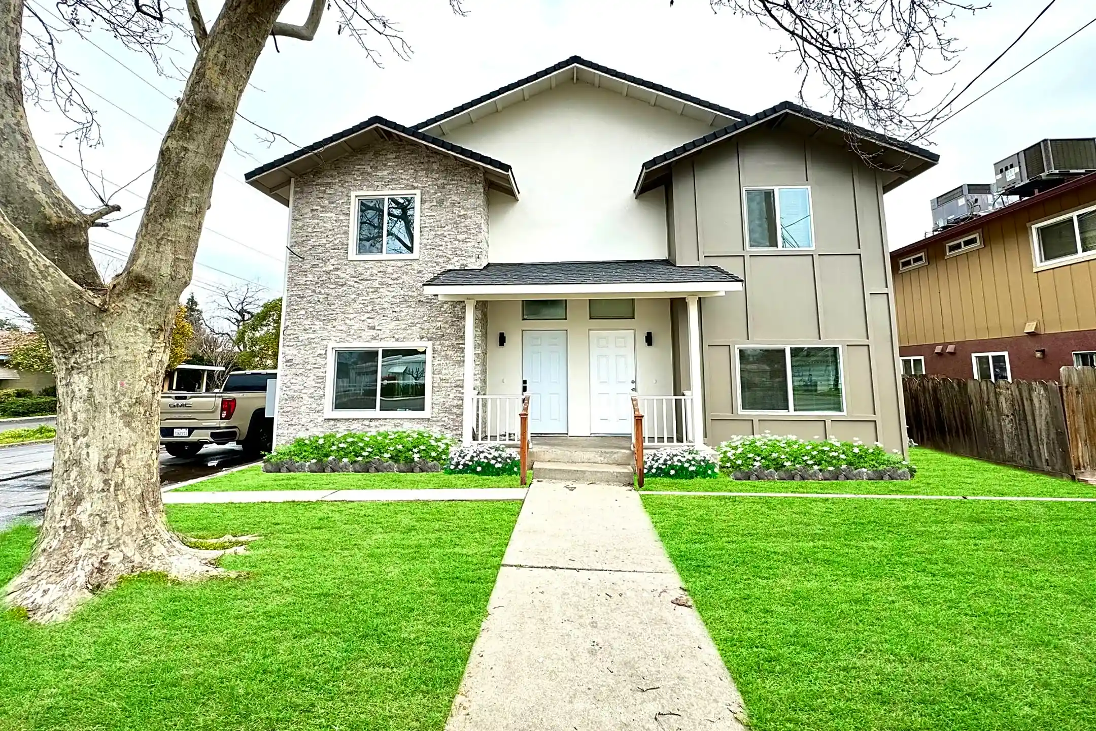 1020 N Olive Ave 1020 N Olive Ave unit 120 Turlock, CA Houses for