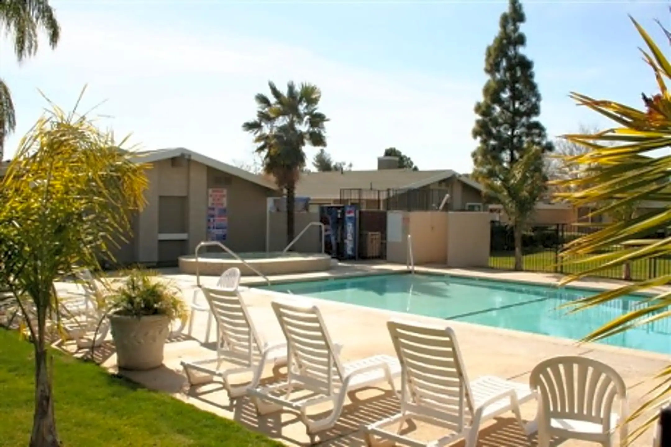 Northwoods Apartments 23925 Eucalyptus Ave Moreno Valley, CA