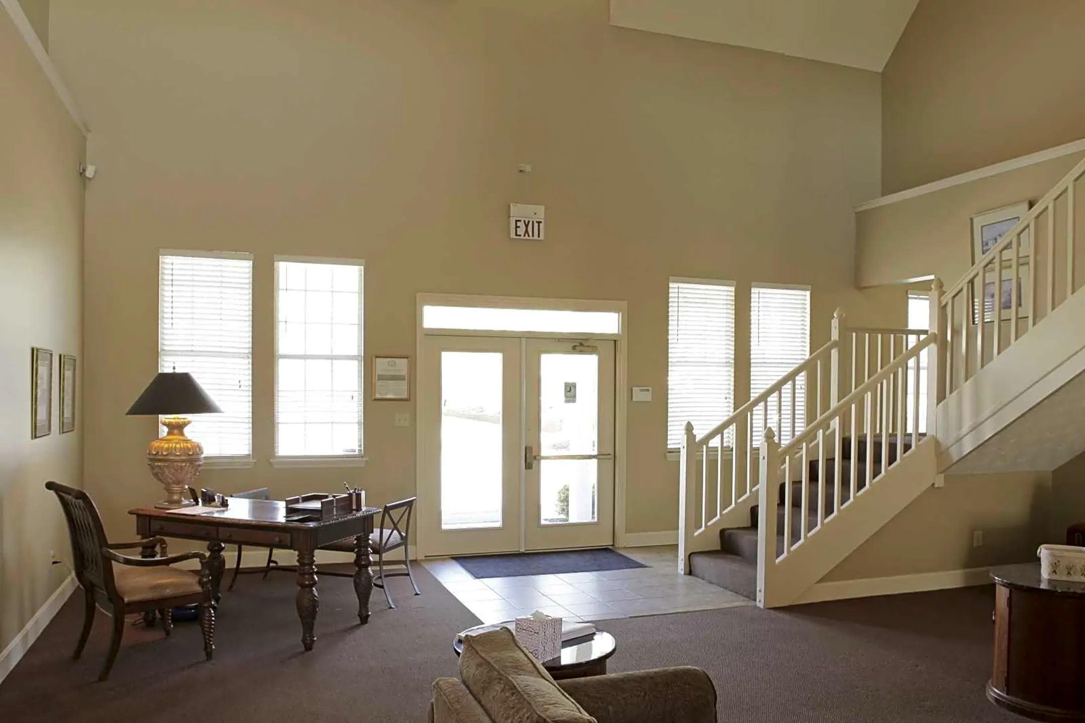 Patchen Oaks Apartments