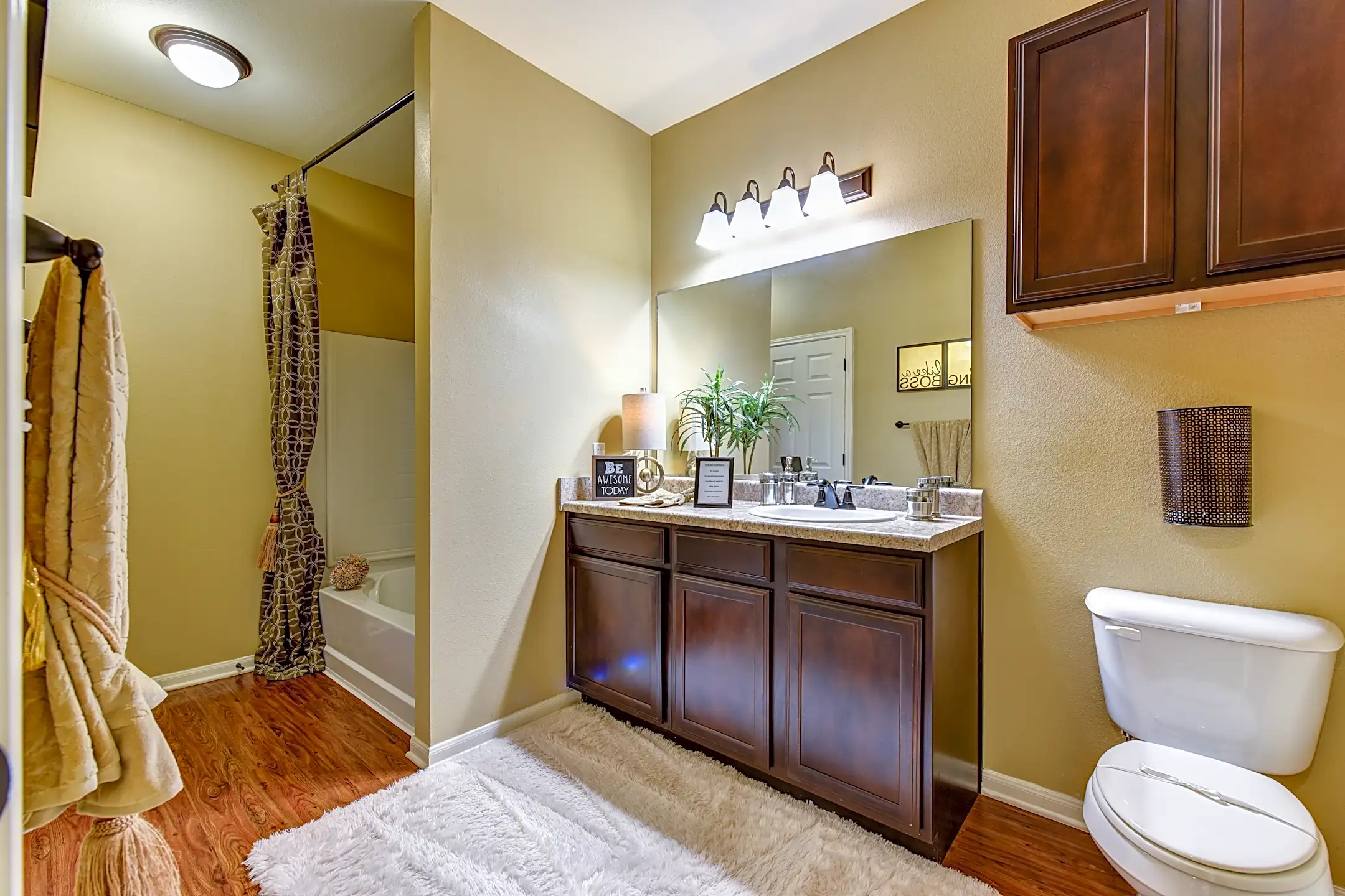 Landmark Grand Champion 11201 Boudreaux Rd Tomball, TX Apartments