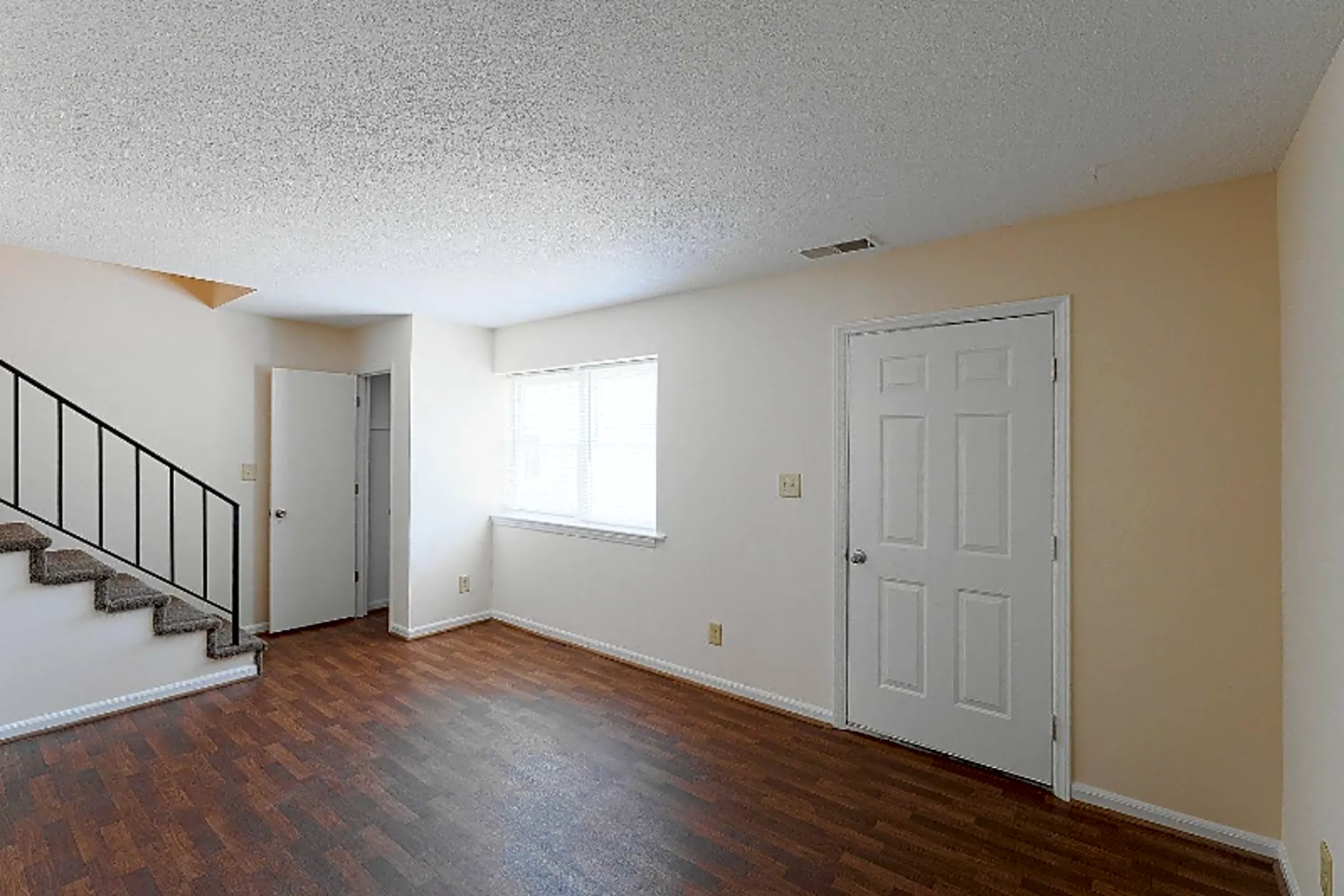 413 Hermitage Dr Townhomes Danville, VA 24541