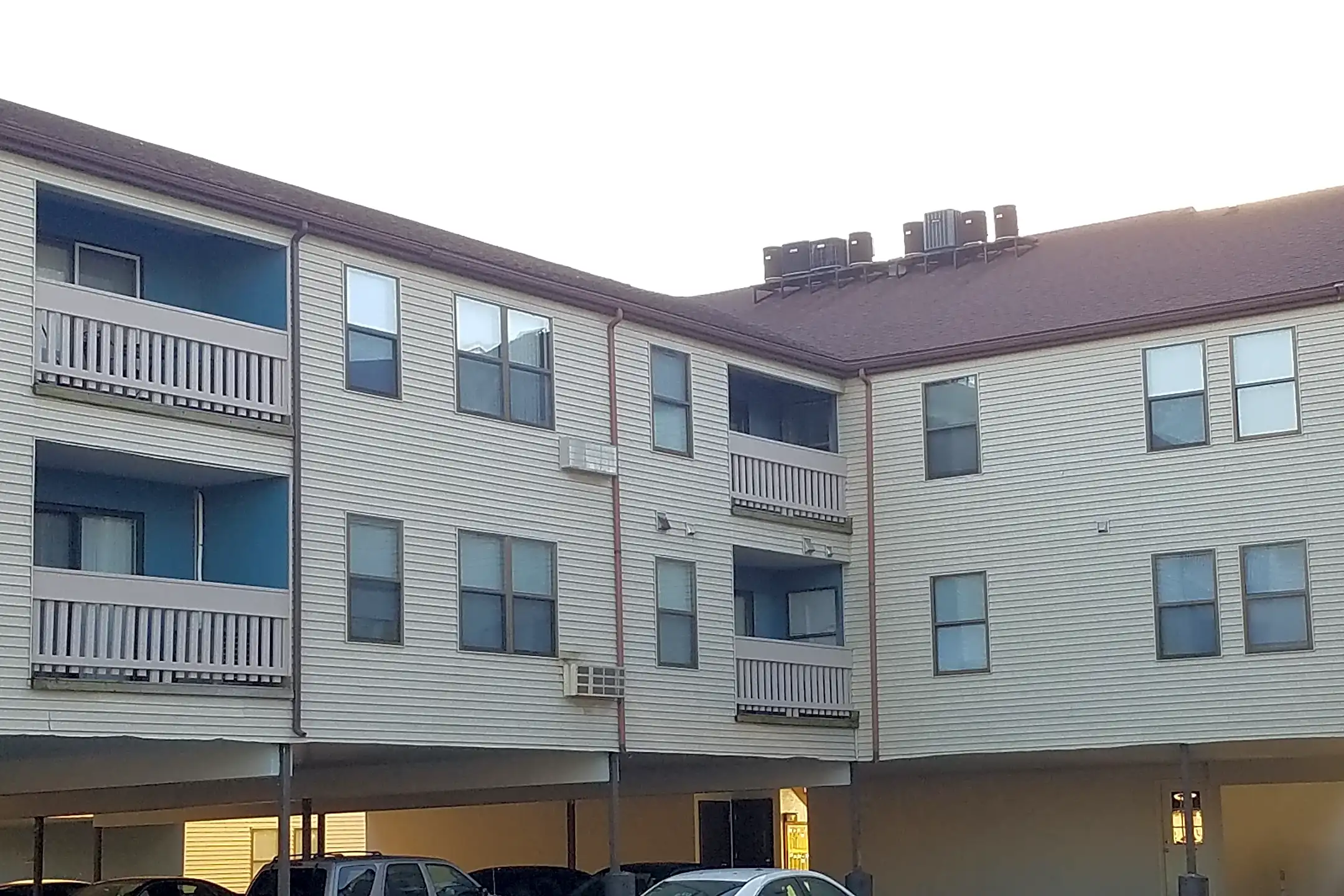 Park Place Apartments 715 Grant Ave Charleston, IL Apartments for