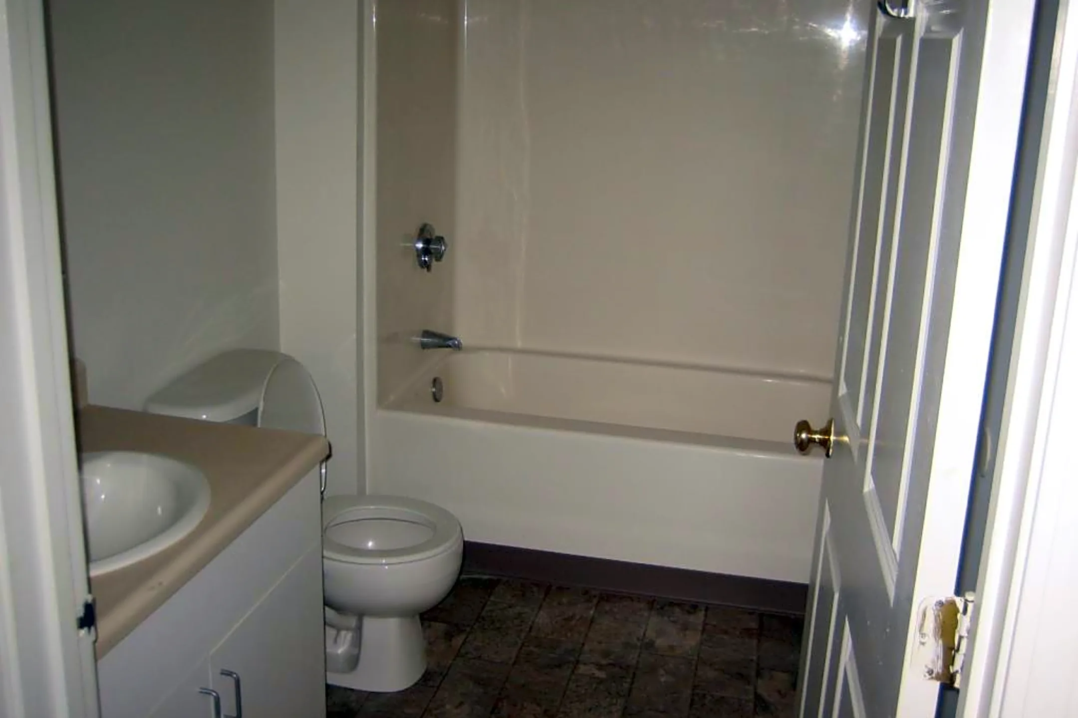 Pine View Apartments 218 Prescott Hill Road Peterborough, NH