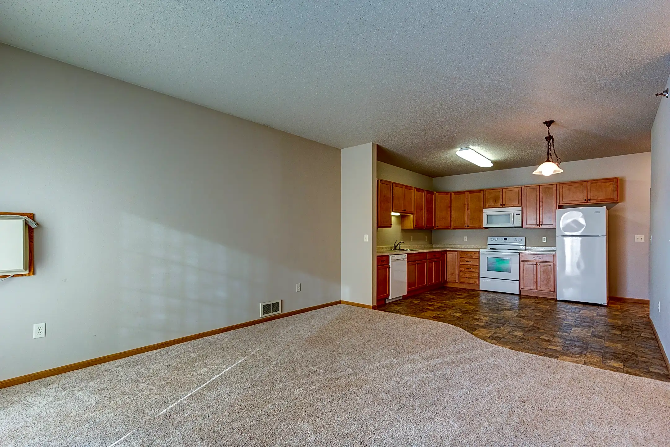 Long Lake Apartments Detroit Lakes, MN 56501