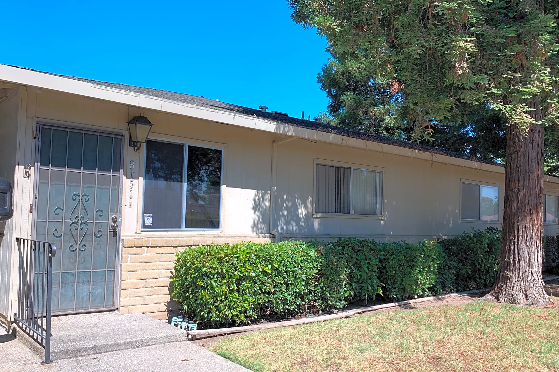 Colonial Plaza - 8151 Don Ave | Stockton, CA Apartments for Rent | Rent.