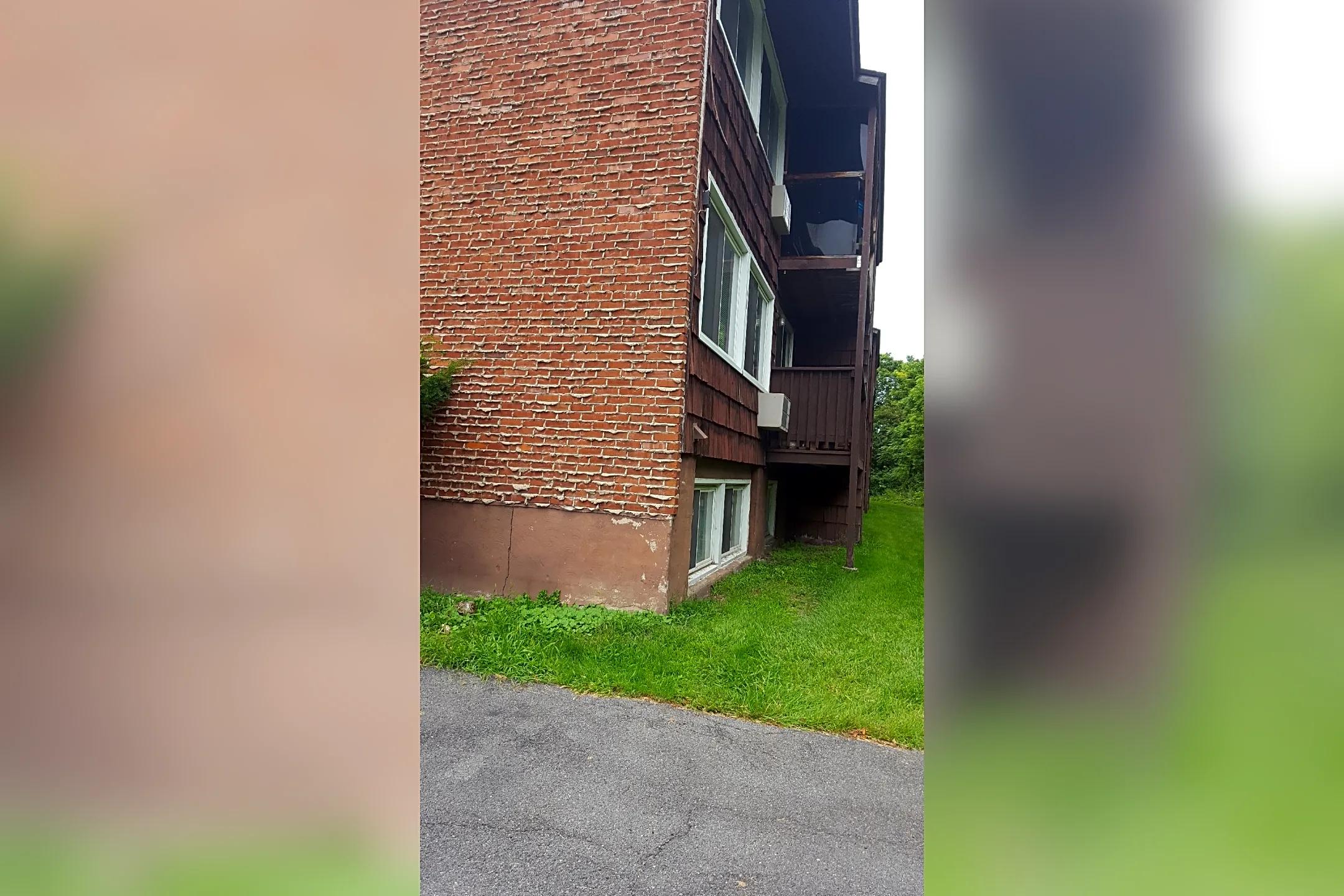 Carriage House Apartments Syracuse NY 13210