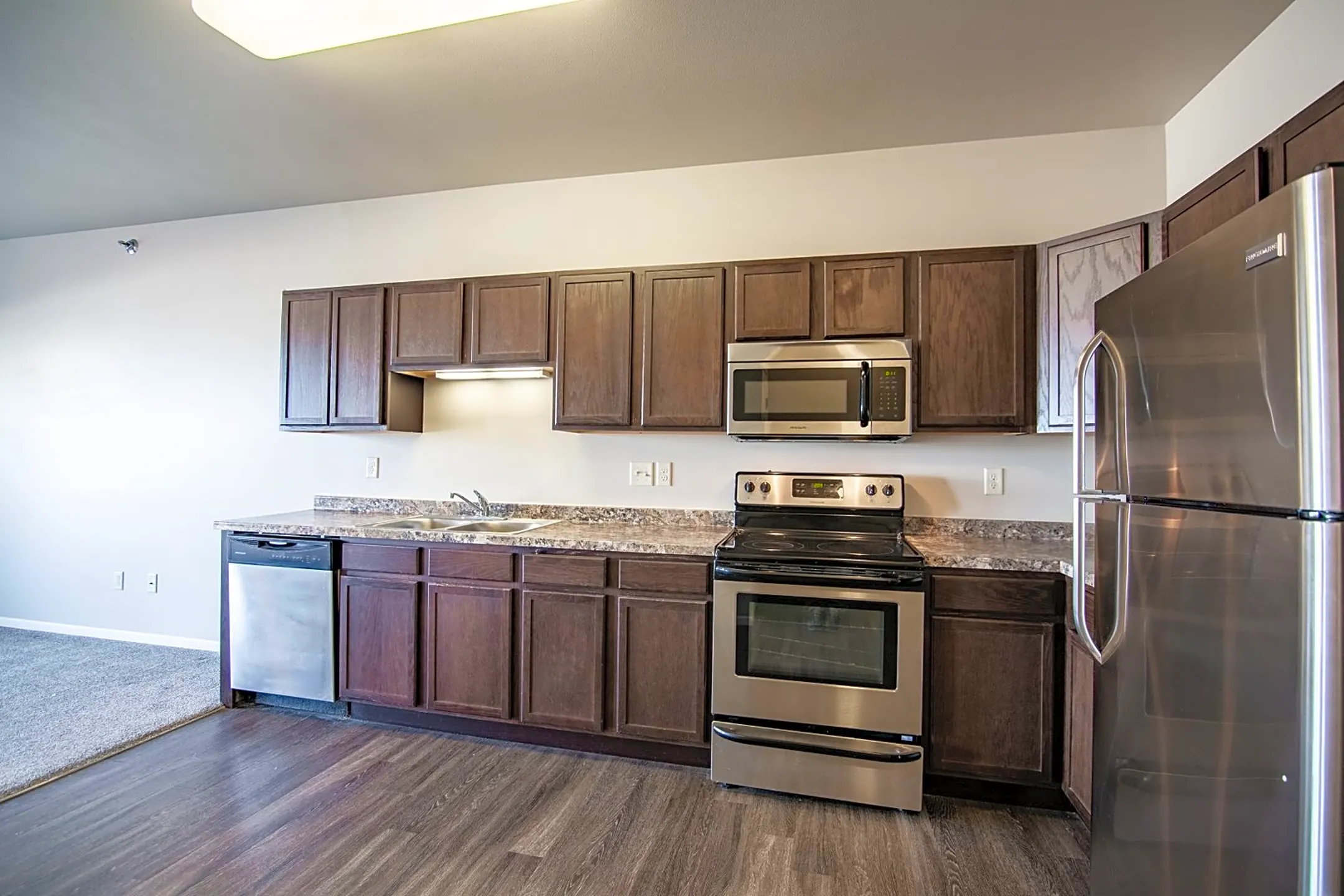 West Creek Apartments Apartments West Fargo, ND 58078