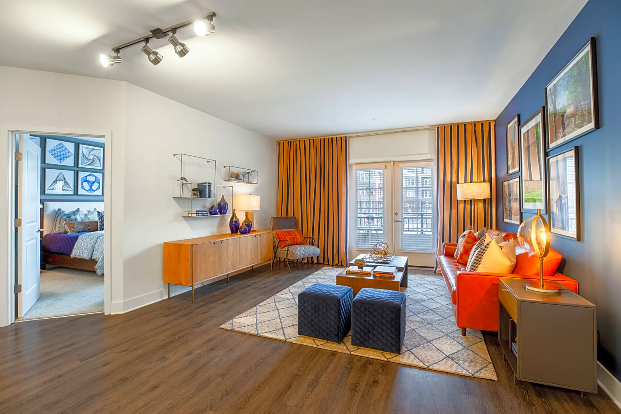 J Creekside at Exton 360 Creamery Way Exton, PA Apartments for Rent