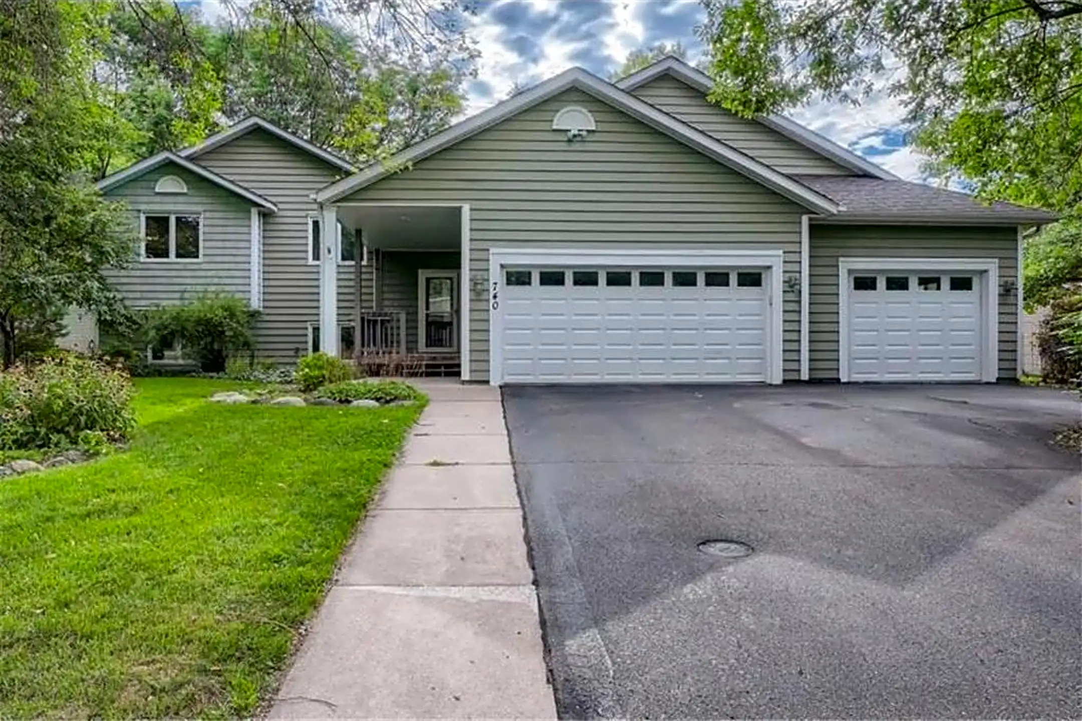 740 Windmill Ct Eagan, MN Houses for Rent Rent.