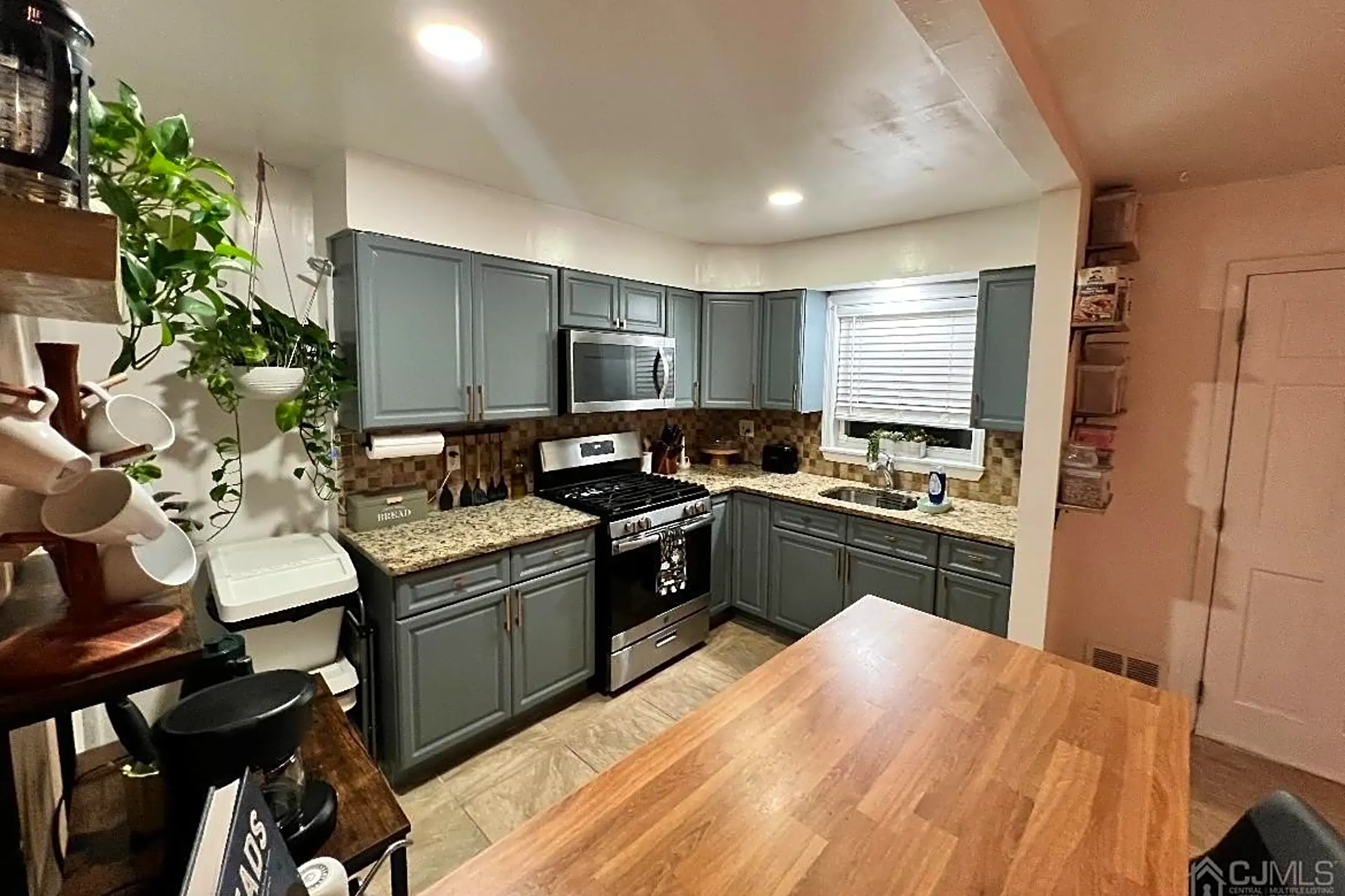 1596 Columbus Pl Rahway, NJ Houses for Rent Rent.