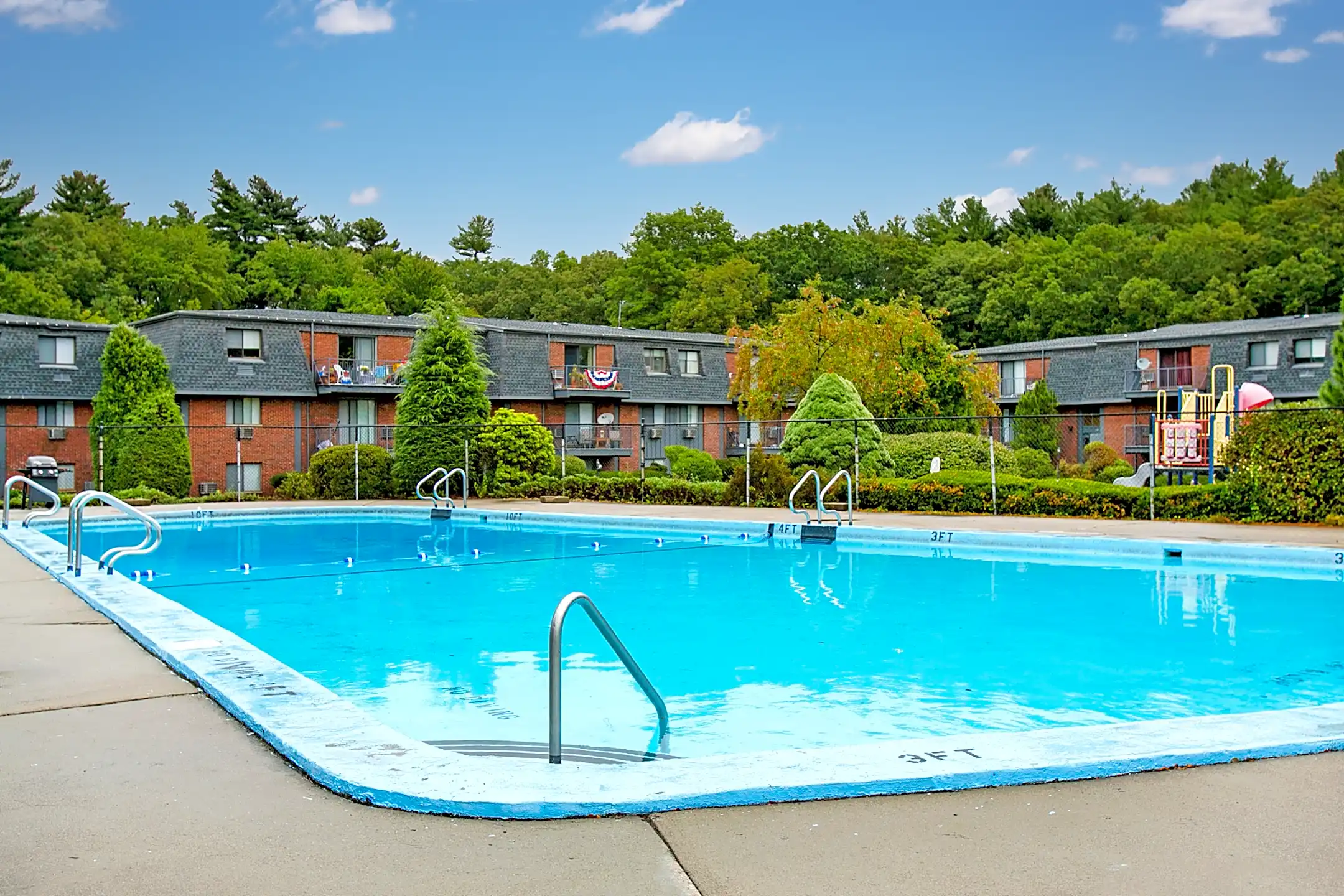 Stoney Brook Village 3 Stoneybrook Dr Millis, MA Apartments for
