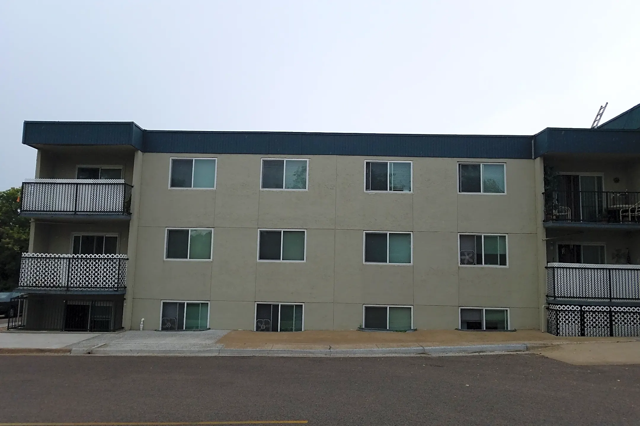 Parkview Village Apartments Arvada Co