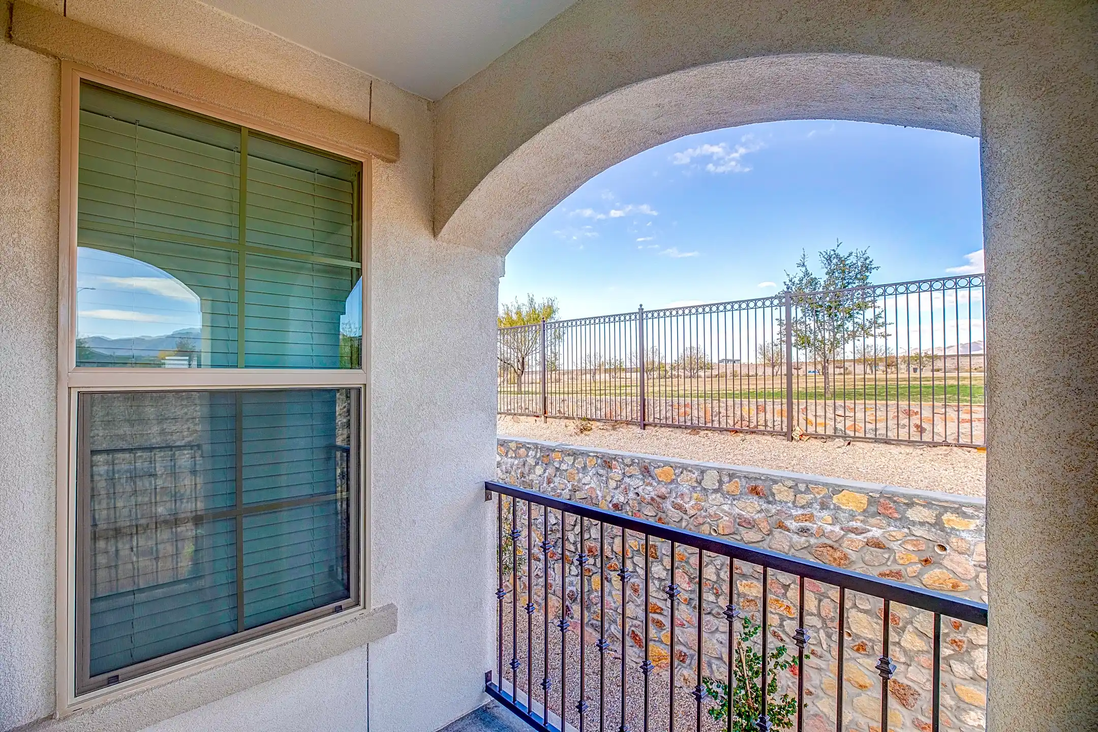 Las Mansiones at Cimarron 1776 Cimarron Square El Paso, TX