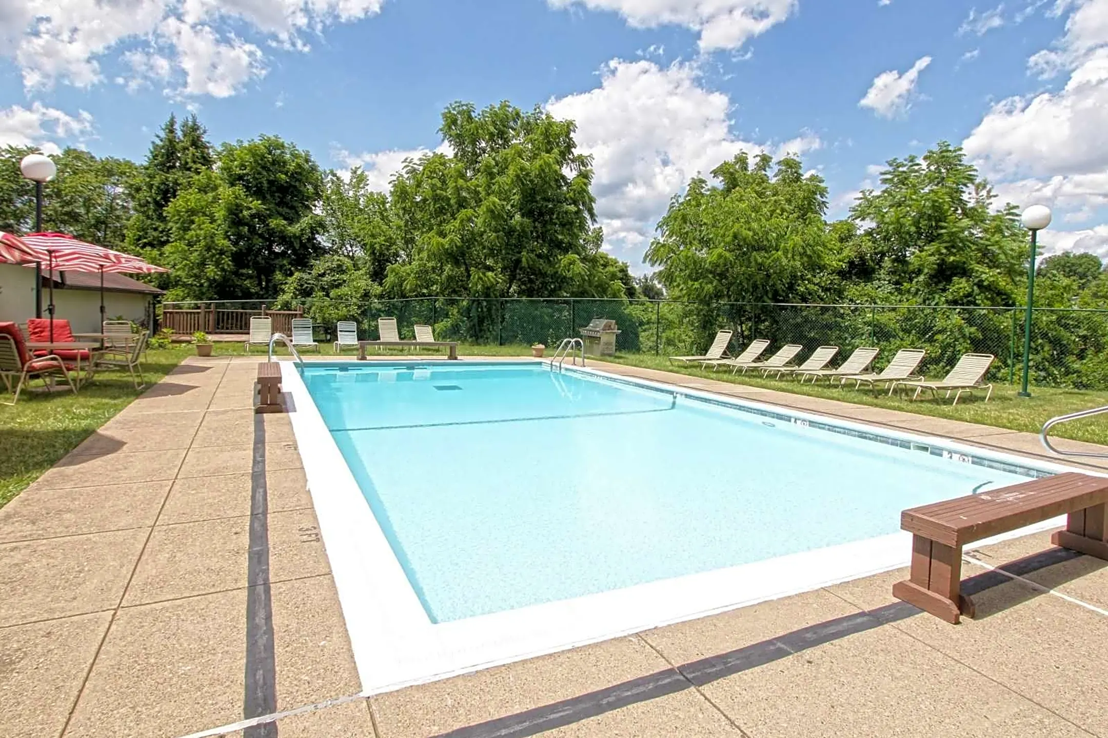 Bower Hill III Apartments - 1170 Bower Hill Rd | Pittsburgh, PA ...