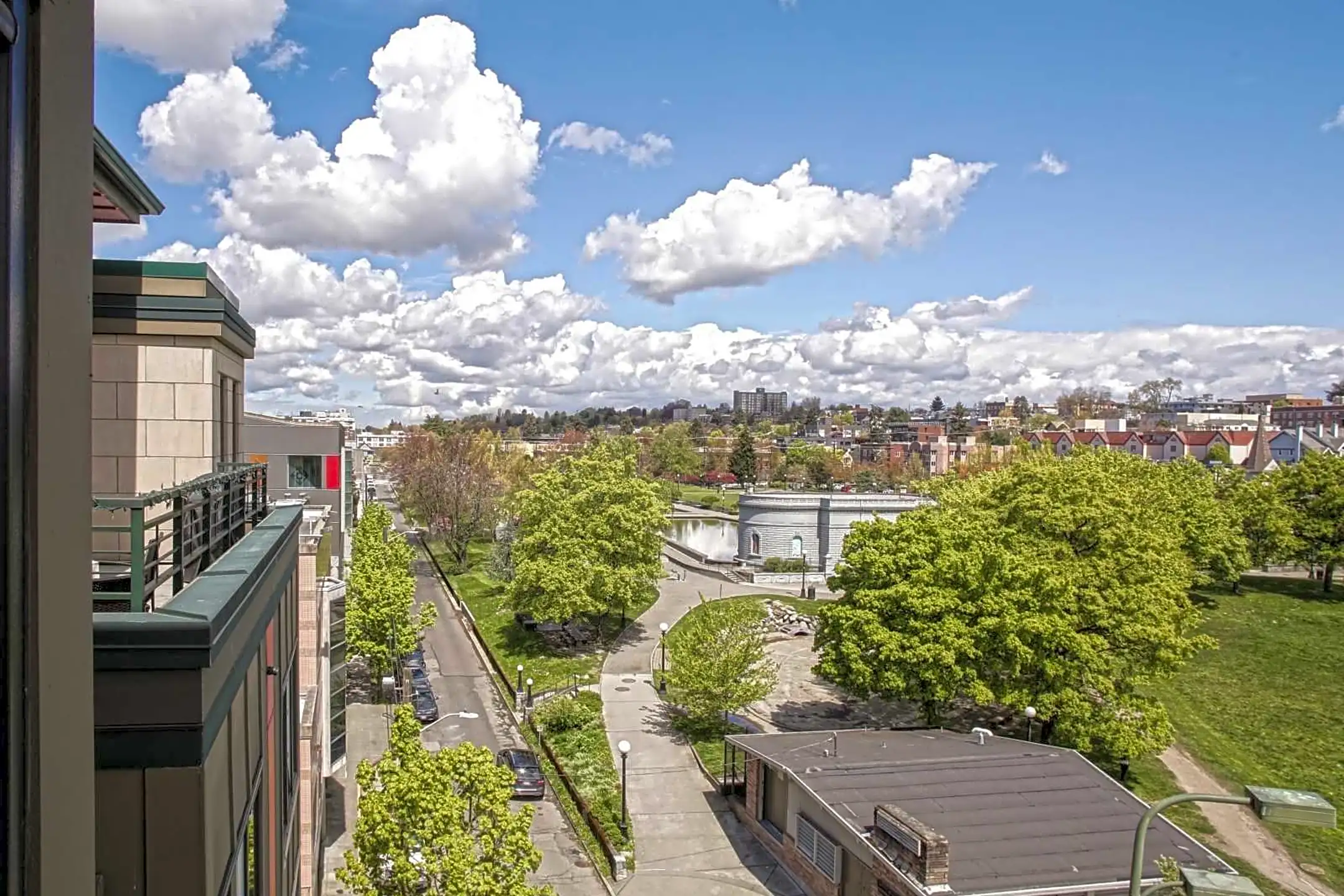 The Broadway Building Apartments Seattle