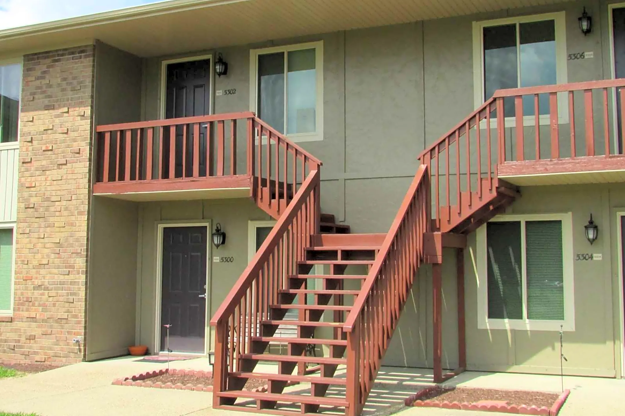 1 bedroom apartment in evansville east side