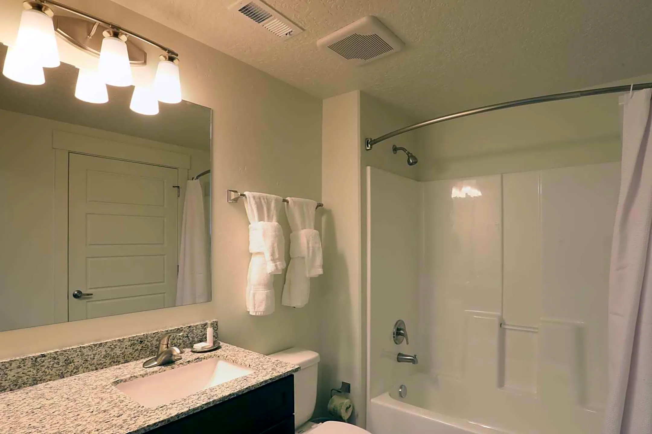 Bathroom - North Sixth Apartments - Salt Lake City, UT