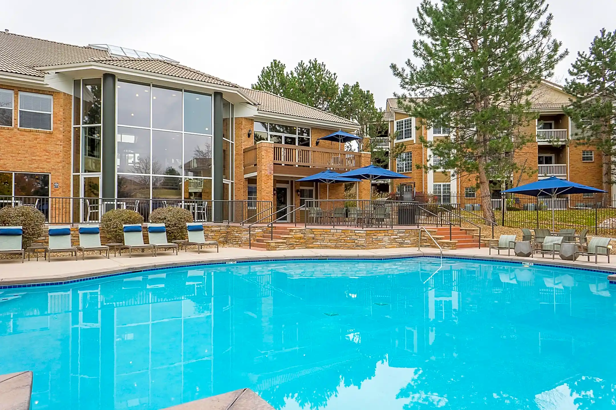 The Bluffs at Highlands Ranch 600 W County Line Rd Highlands Ranch