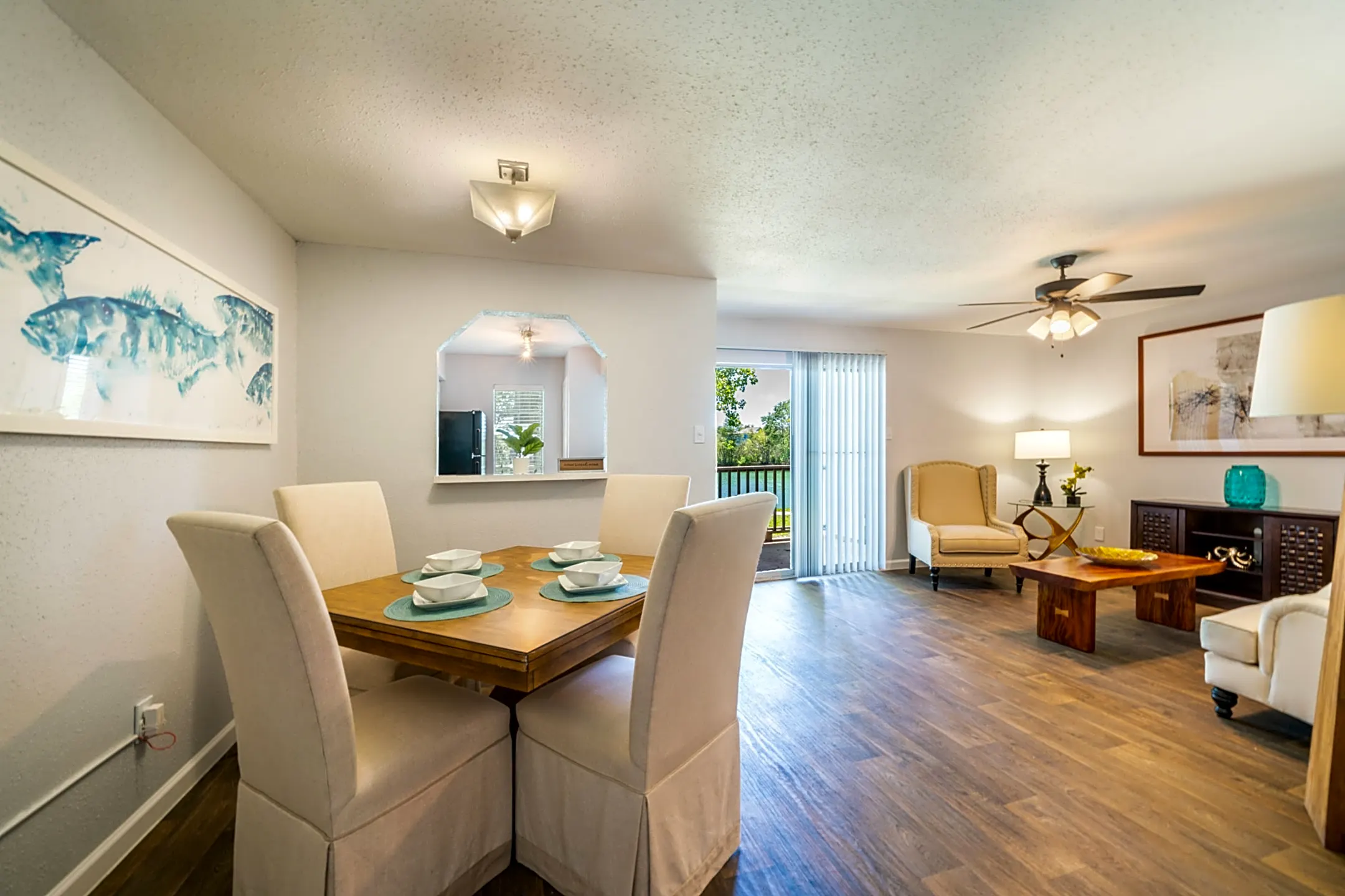 Dining Room - Waterside Apartments - Houston, TX