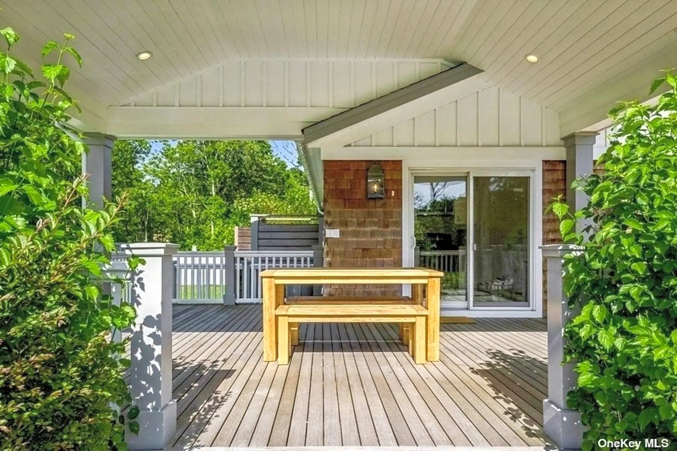 7 Woodridge Rd Hampton Bays, NY Houses for Rent Rent.