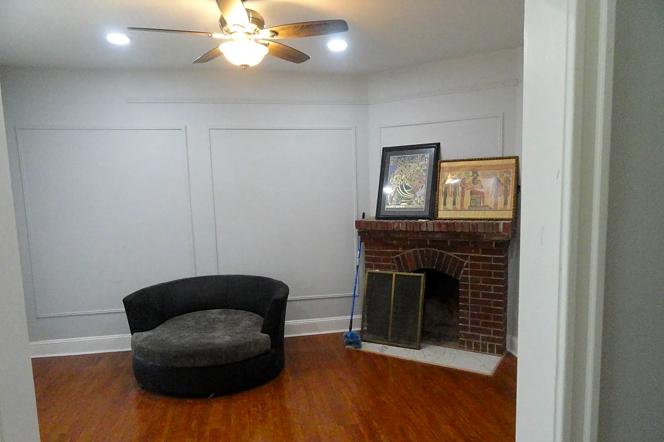 Living Room - 705 Quincy St NW - Washington, DC