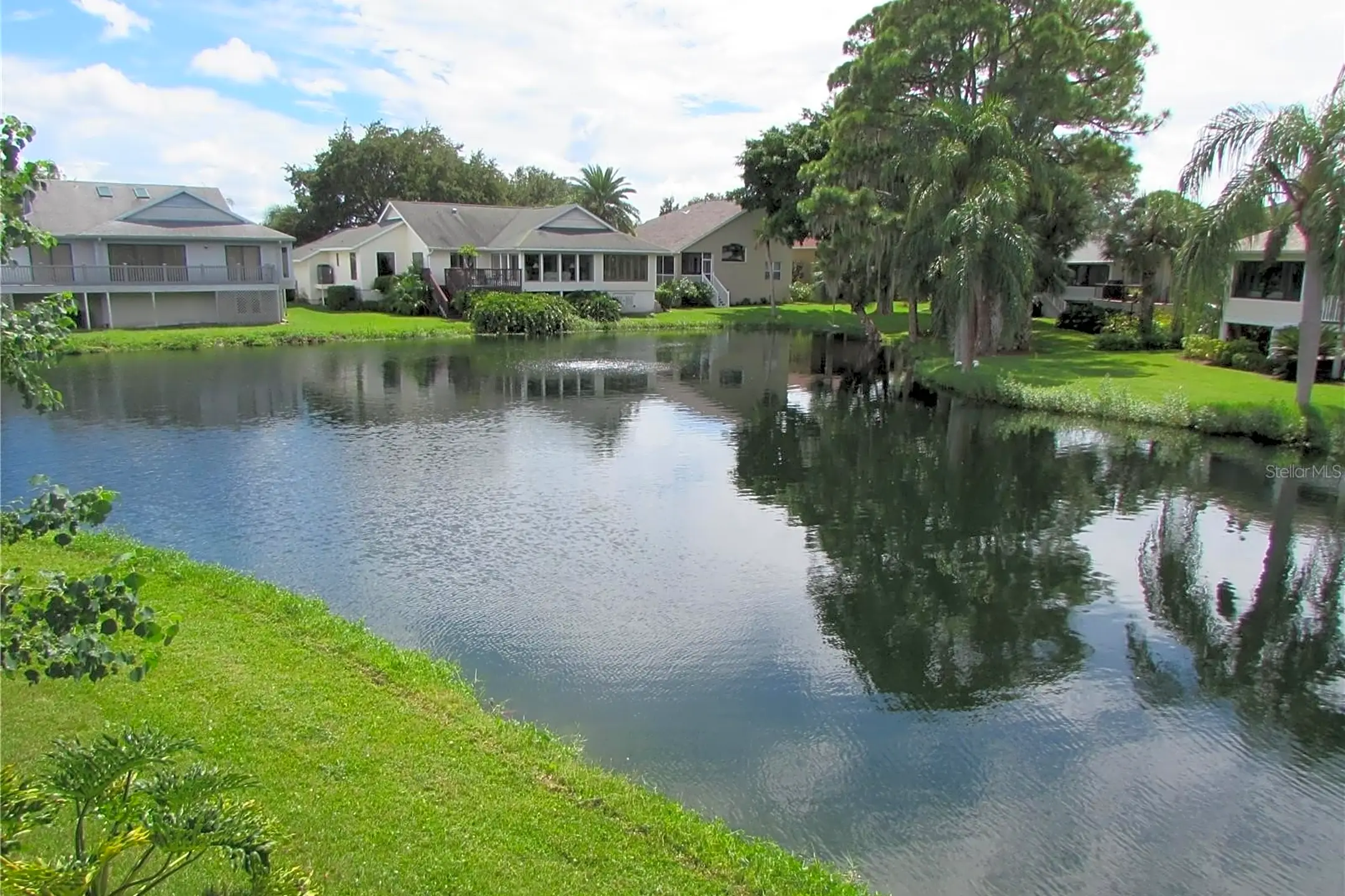 1013 Lake Avoca Ct 1013 Condos Tarpon Springs, FL 34689