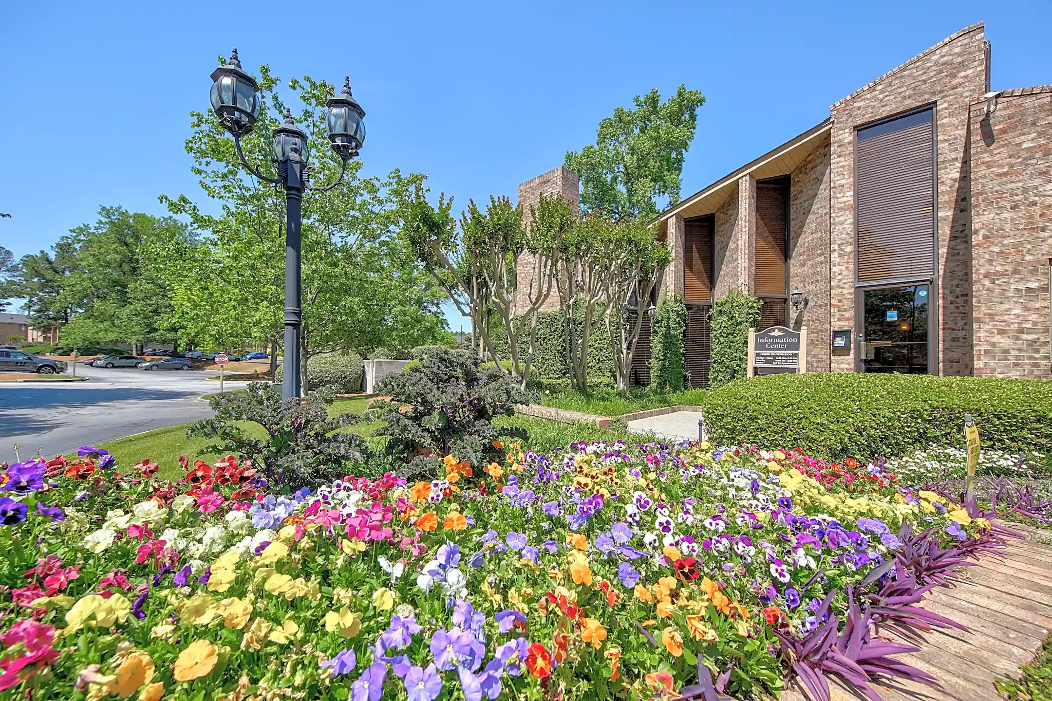 Building - Woodcrest Apartments - Augusta, GA