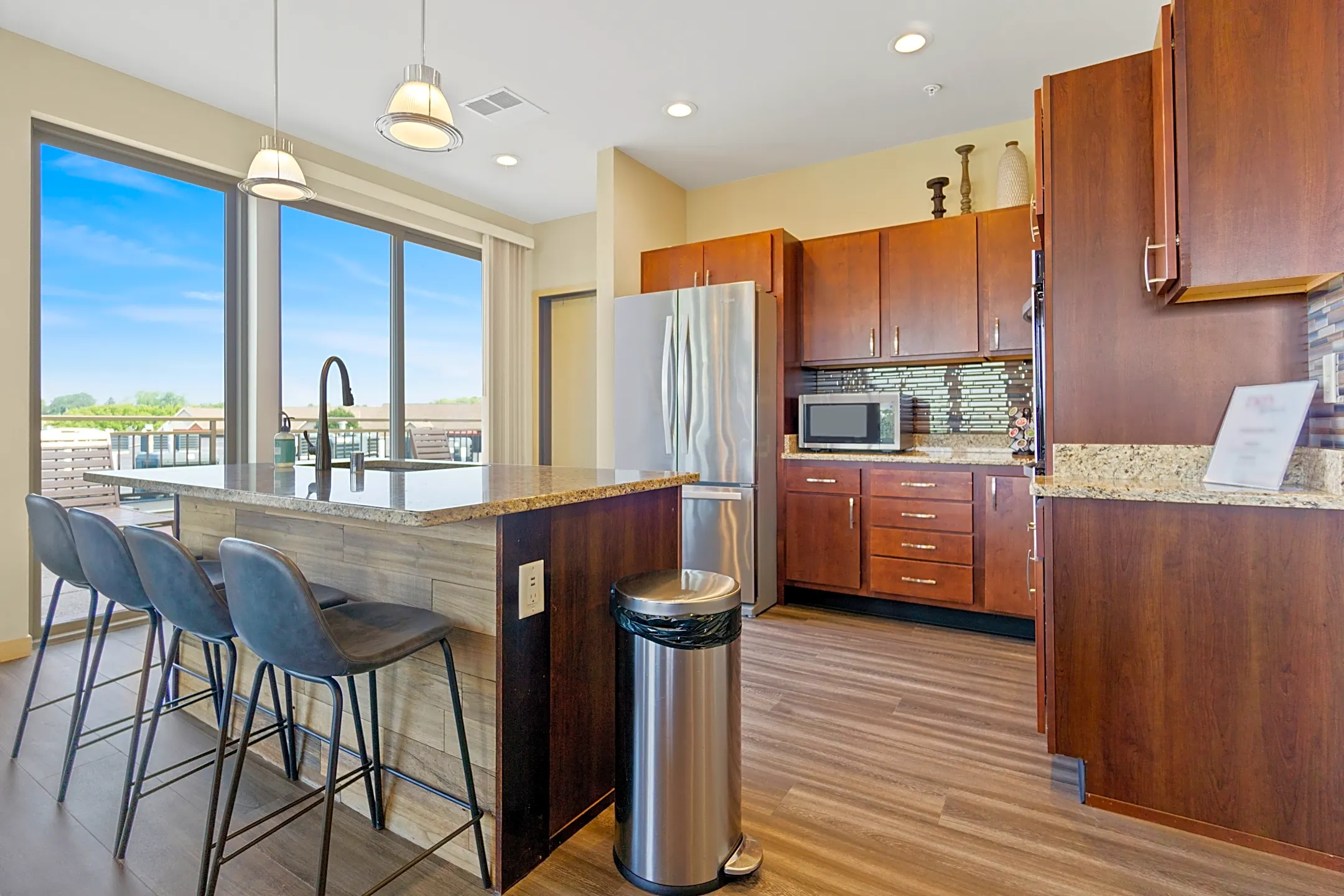 1505 Apartments Grafton, WI 53024