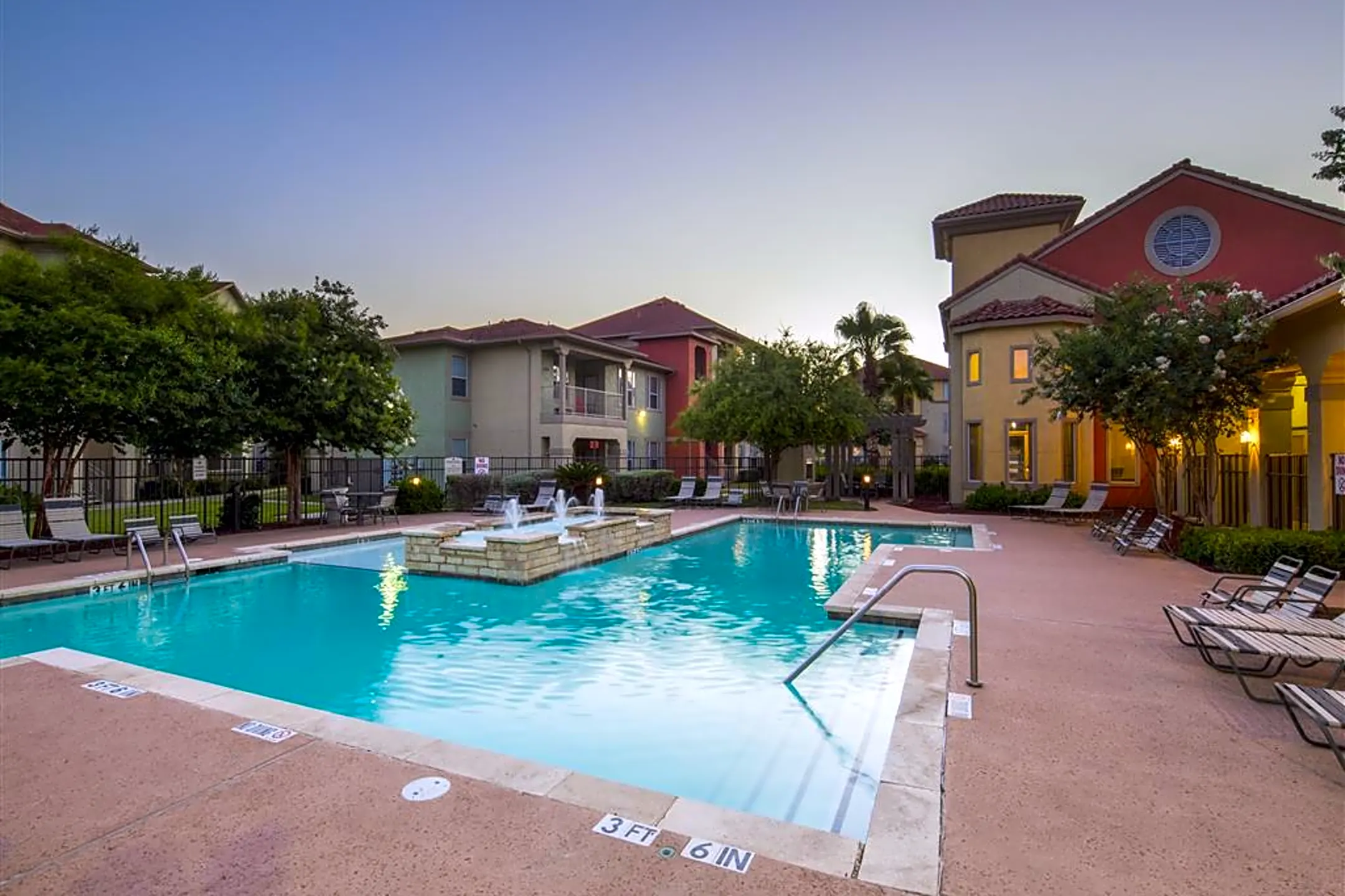 Costa Tarragona 2240 N Padre Island Dr Corpus Christi, TX