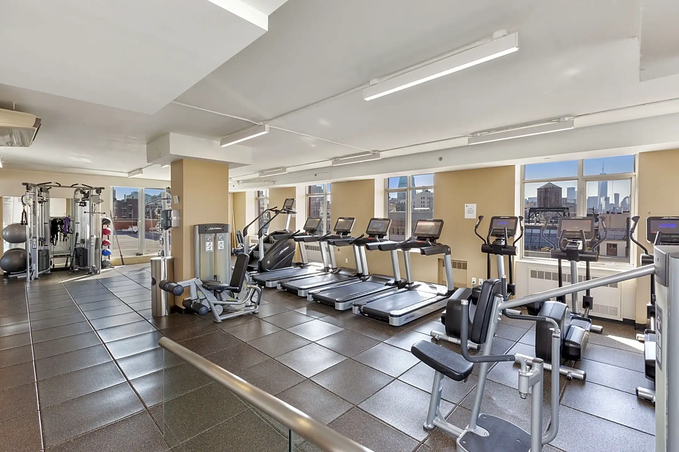 21 Chelsea New York