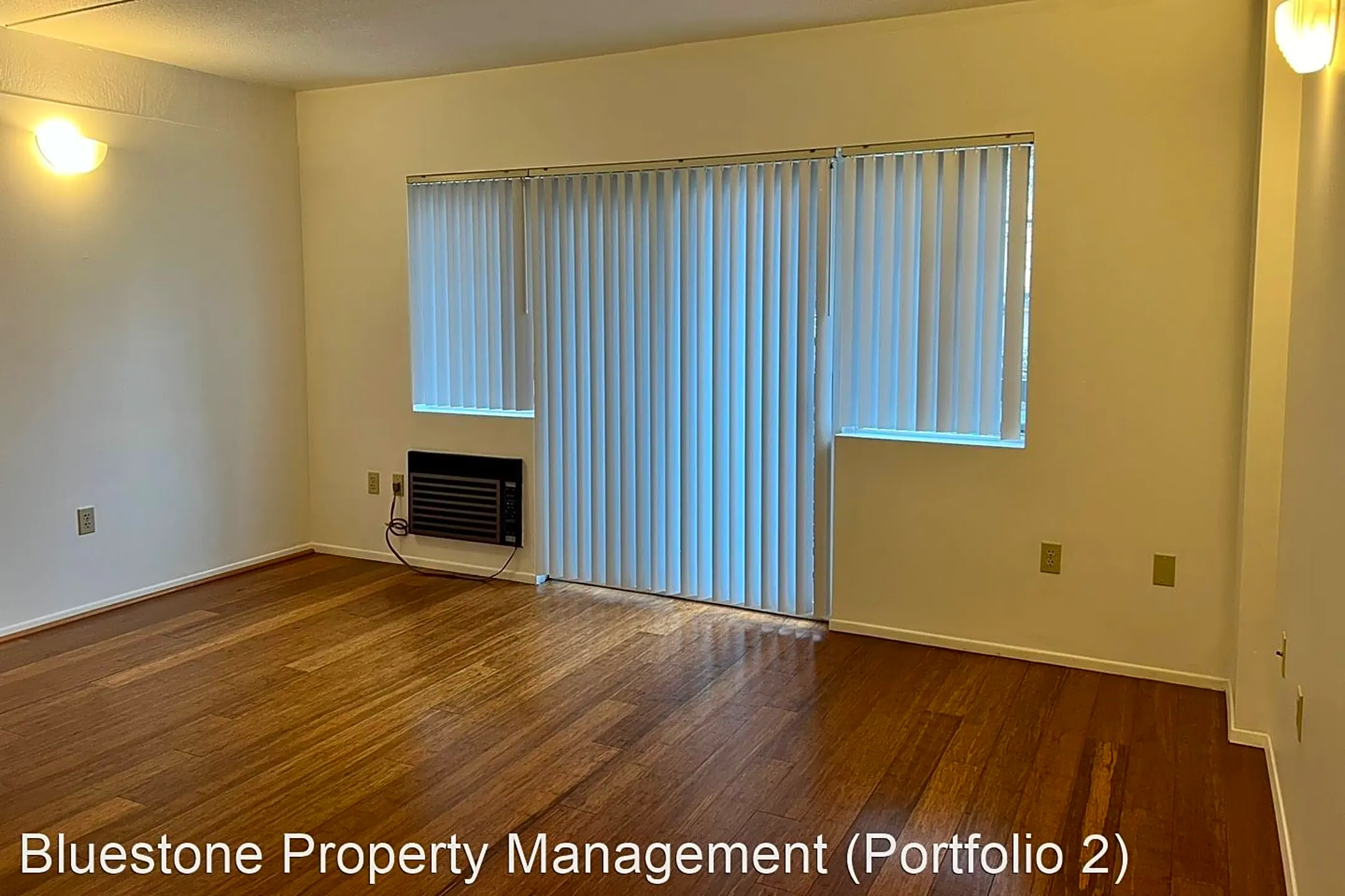 Living Room - West Park Place - Portland, OR
